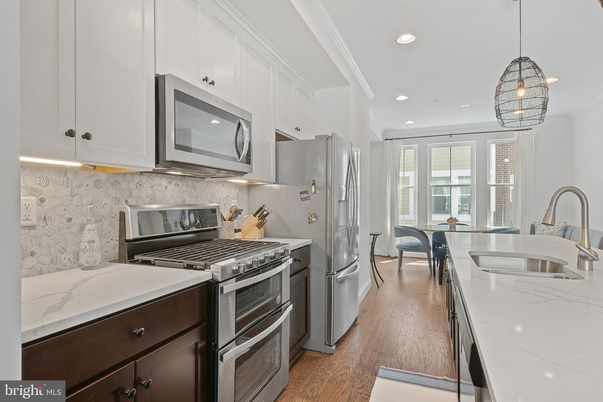 ANNAPOLIS TOWNES AT NEAL FARM - Residential