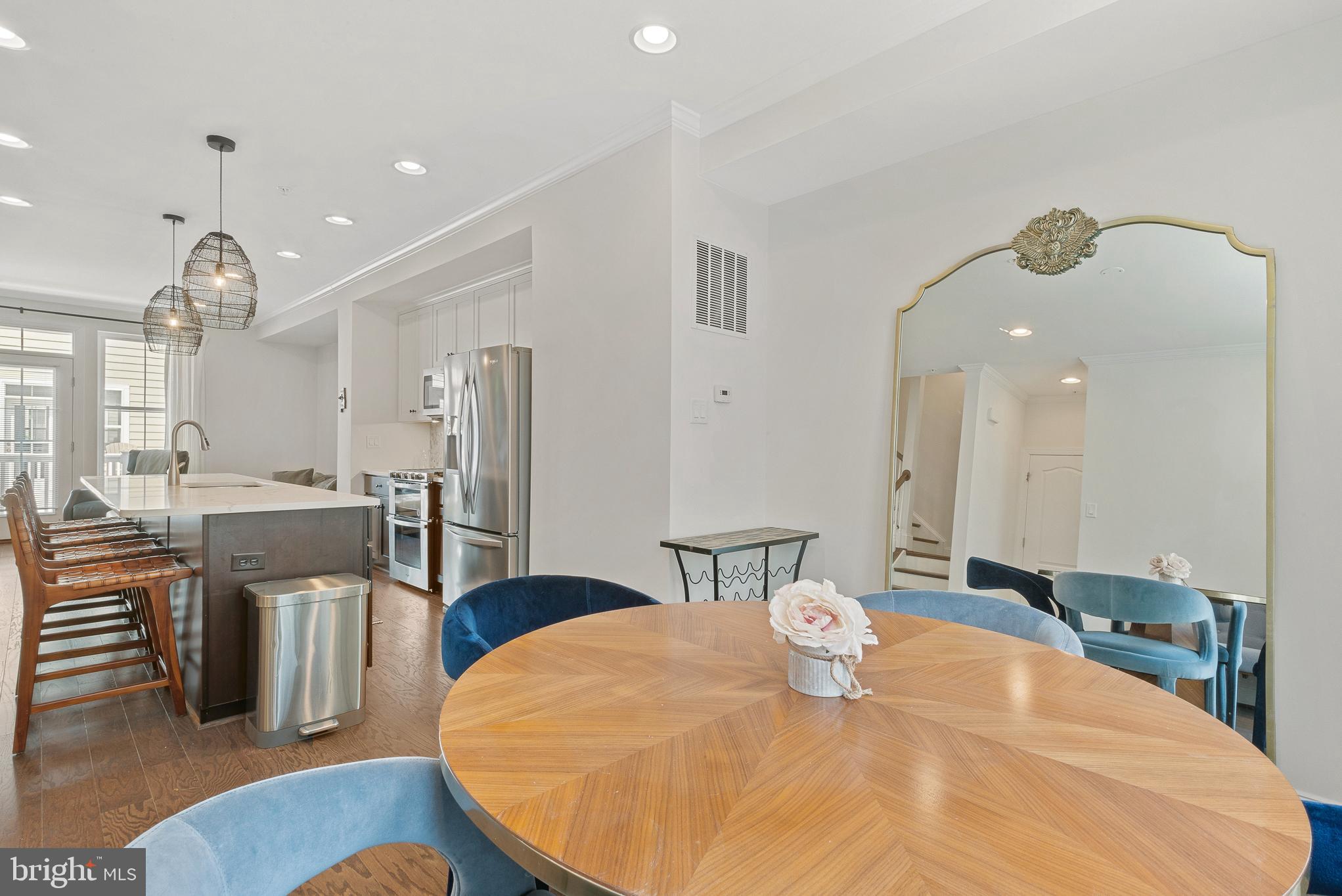 ANNAPOLIS TOWNES AT NEAL FARM - Residential