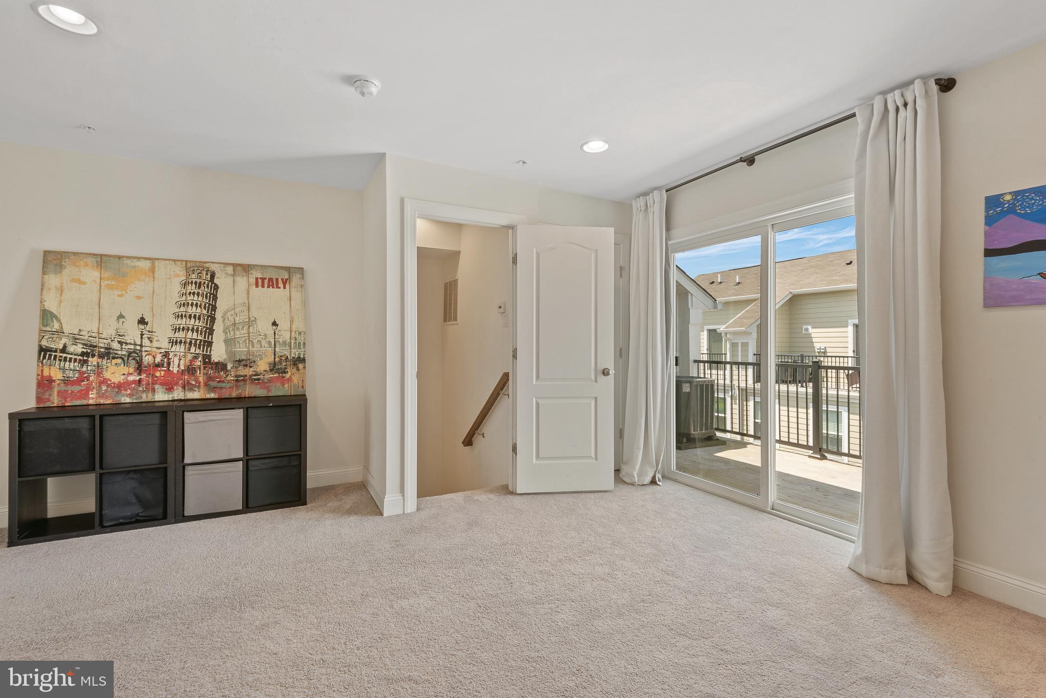ANNAPOLIS TOWNES AT NEAL FARM - Residential