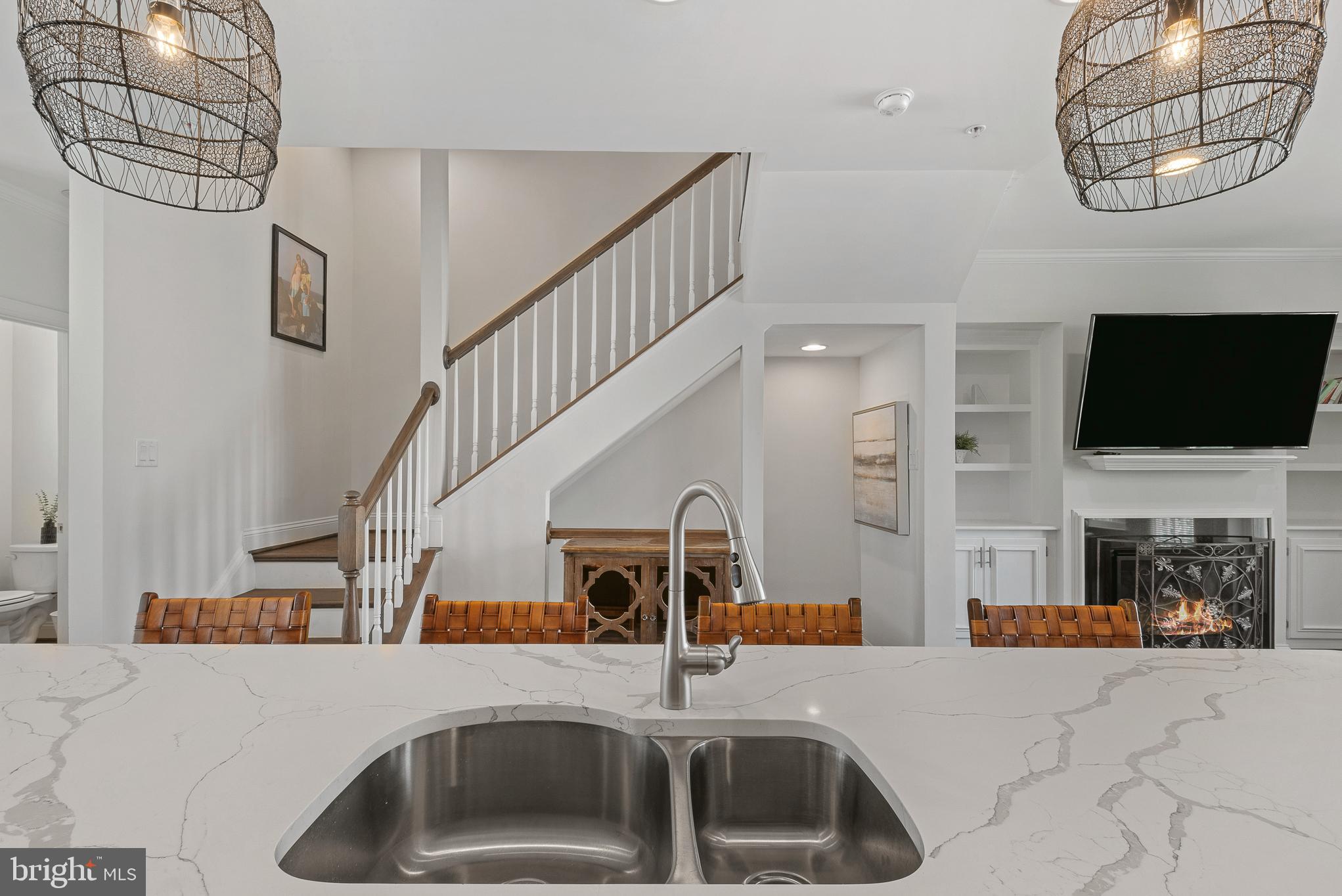 ANNAPOLIS TOWNES AT NEAL FARM - Residential
