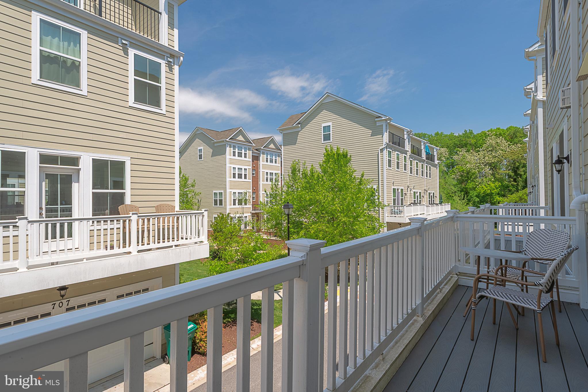 ANNAPOLIS TOWNES AT NEAL FARM - Residential
