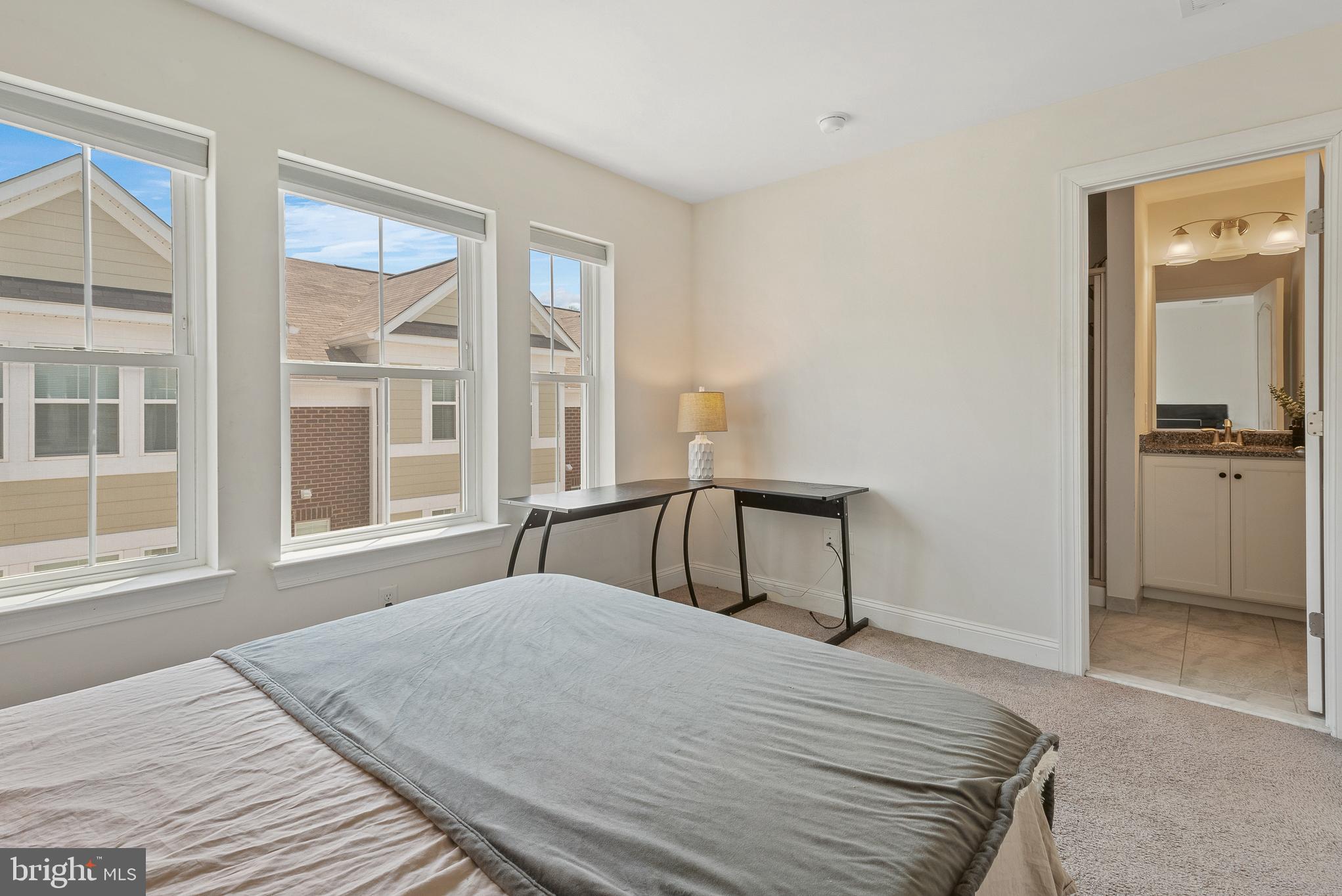 ANNAPOLIS TOWNES AT NEAL FARM - Residential