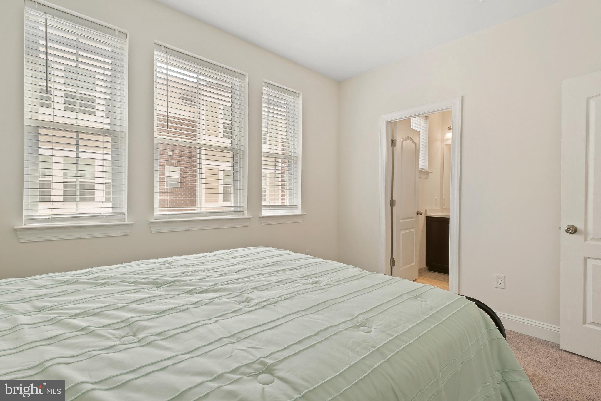 ANNAPOLIS TOWNES AT NEAL FARM - Residential