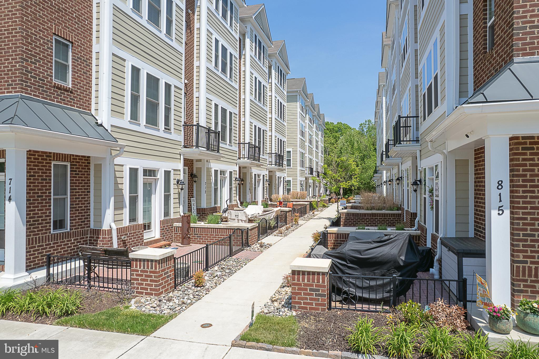 ANNAPOLIS TOWNES AT NEAL FARM - Residential