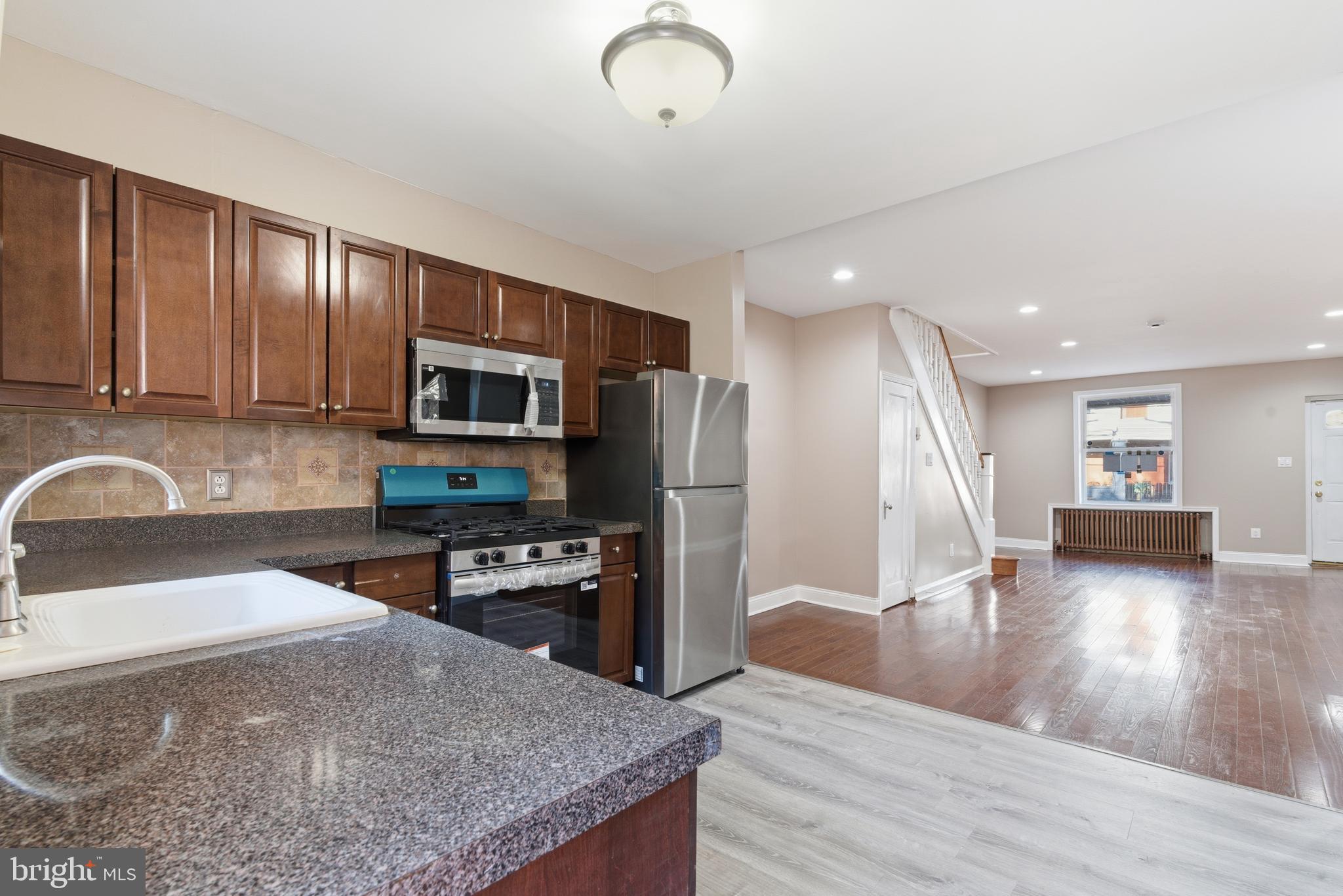 WEST PASSYUNK - Residential