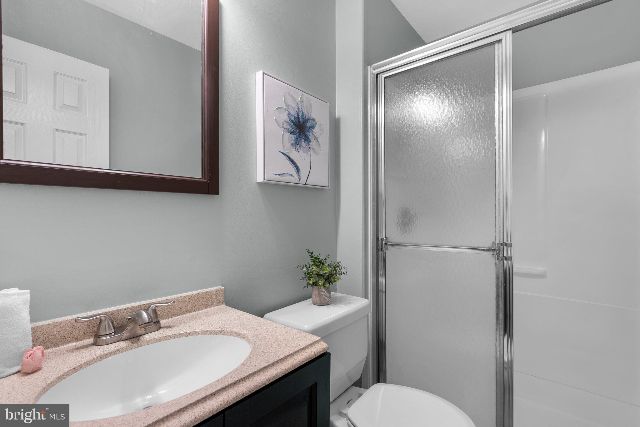 BURGUNDY KNOLLS - Residential Lease