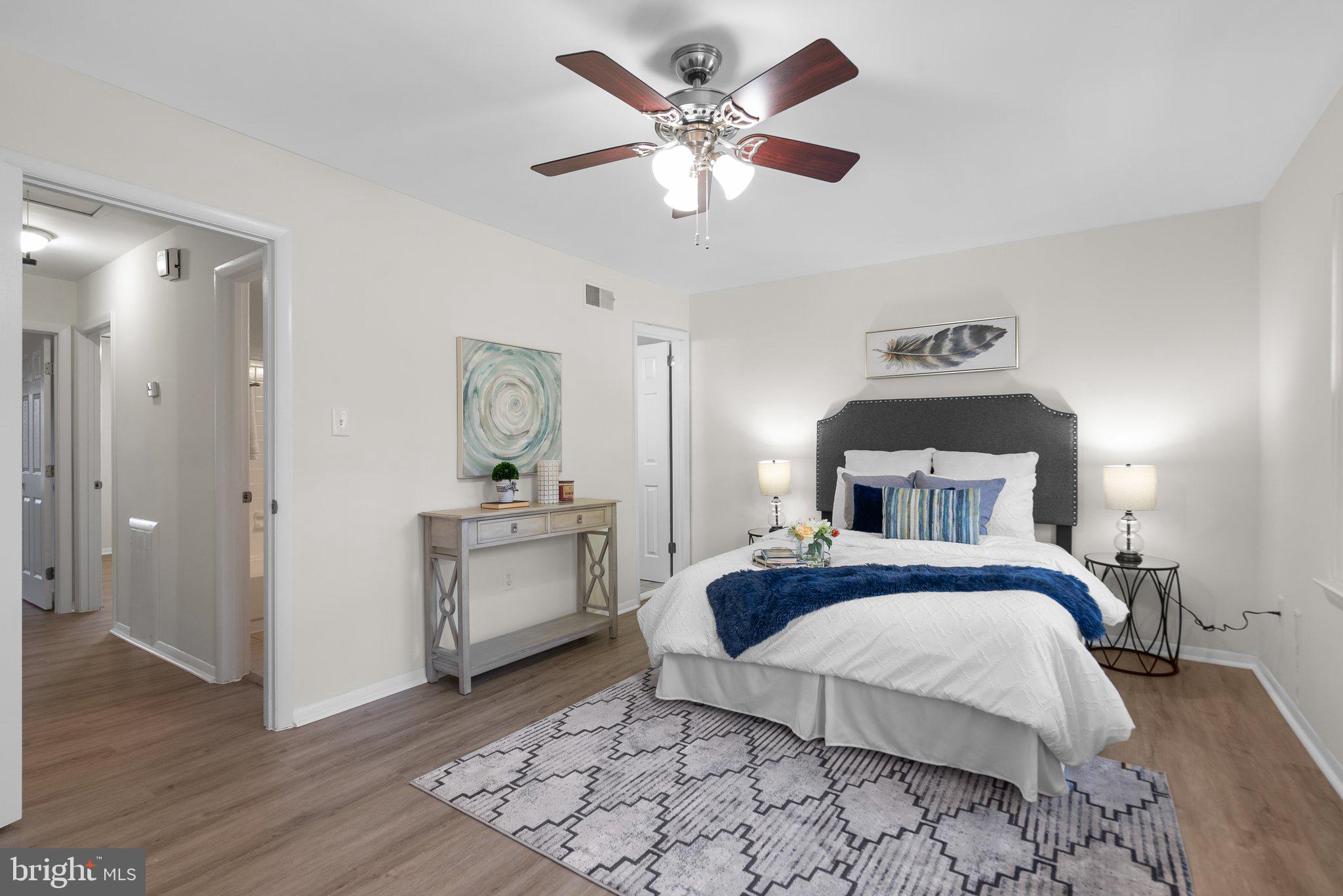 BURGUNDY KNOLLS - Residential Lease