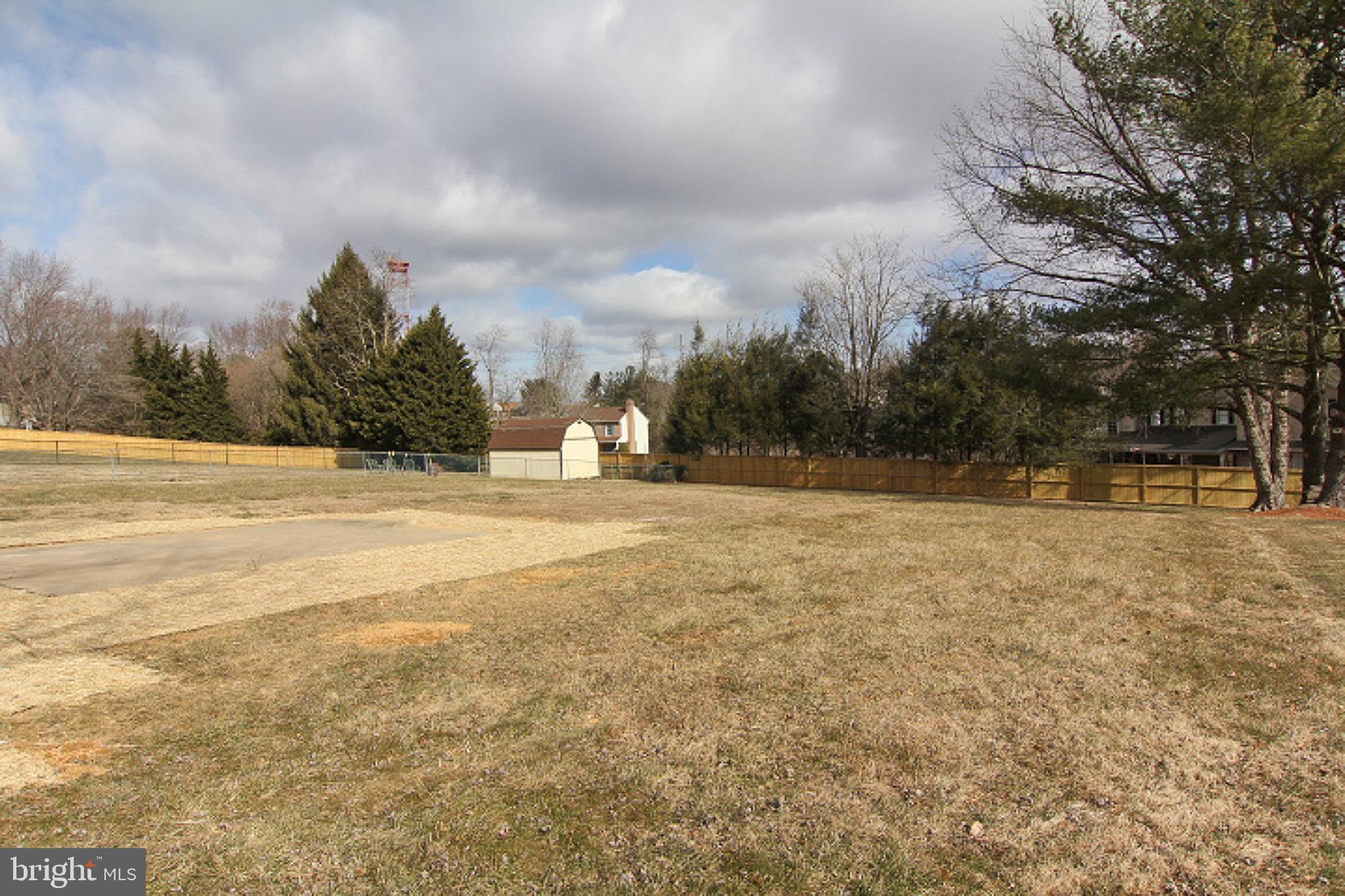 RIDGEMONT - Residential