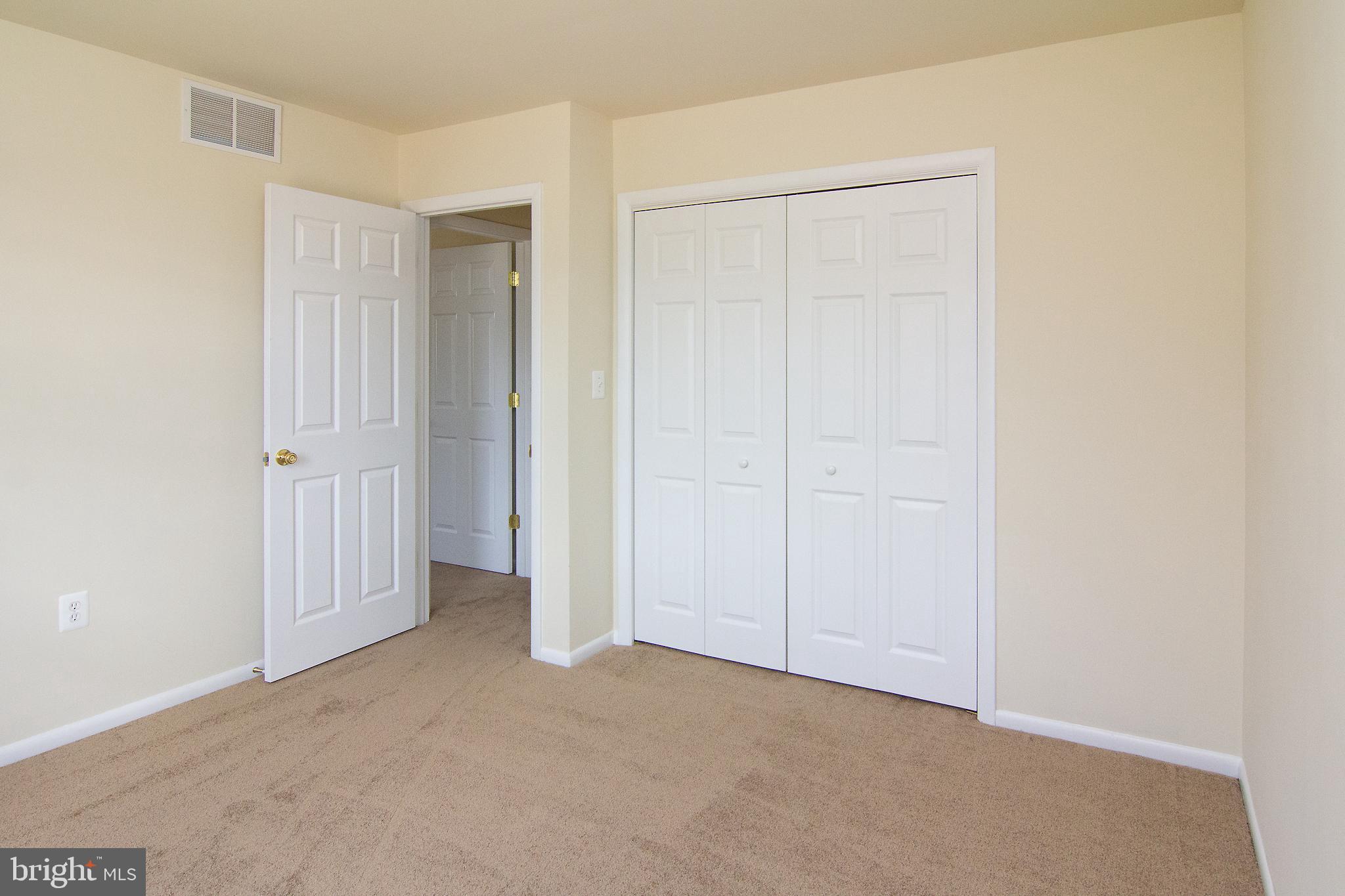 RIDGEMONT - Residential