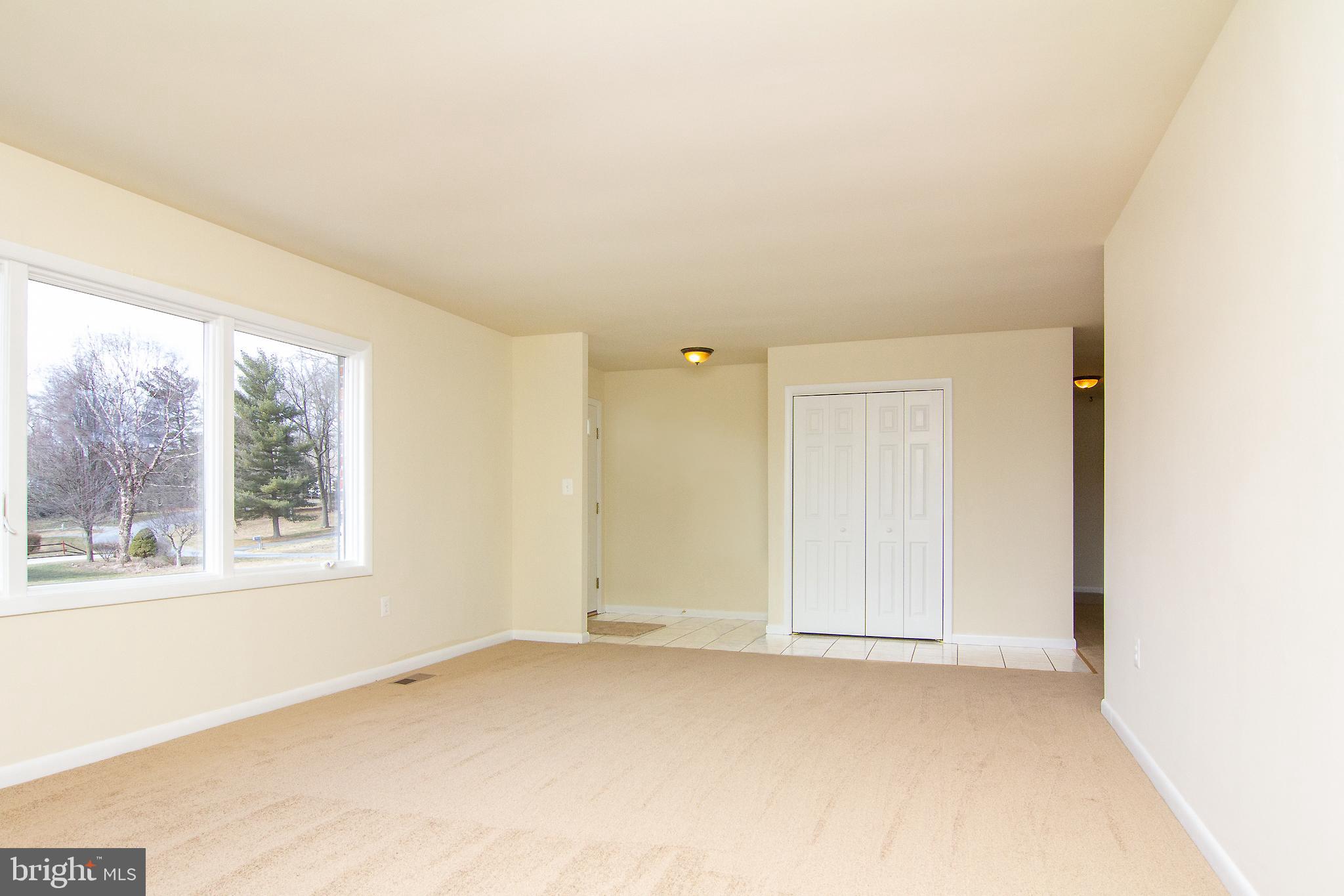 RIDGEMONT - Residential