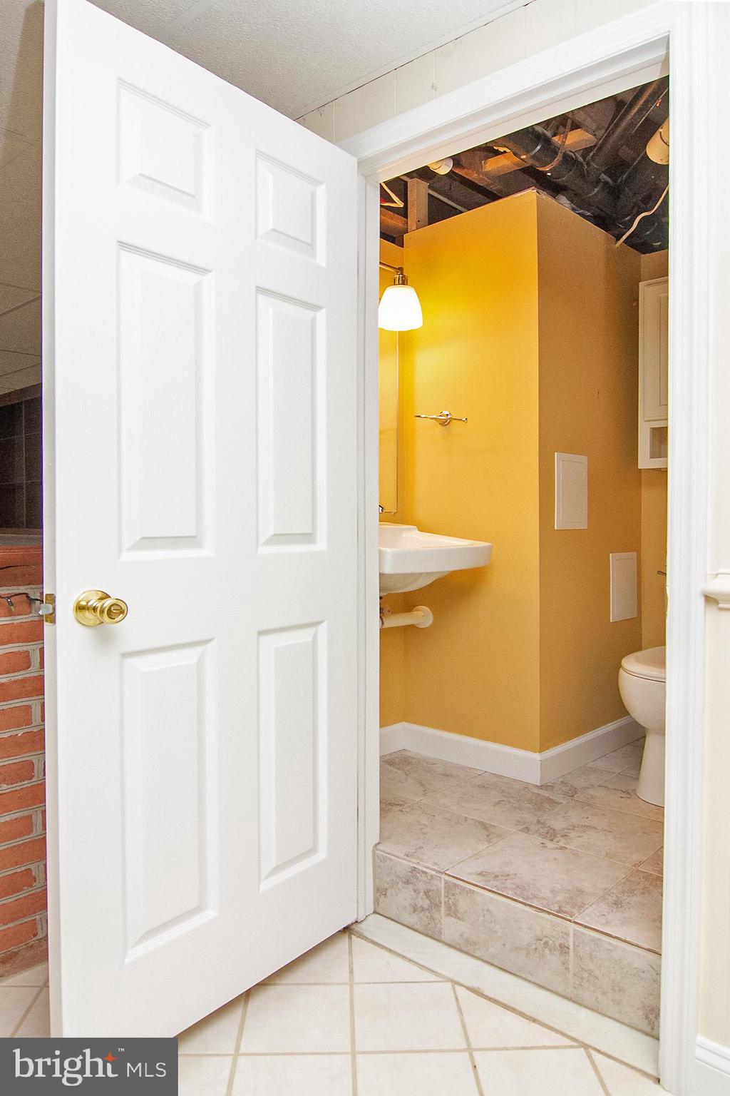 RIDGEMONT - Residential