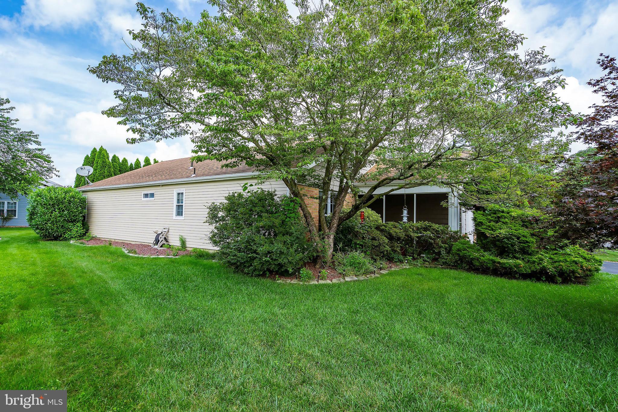 32 SAINT PAUL PL