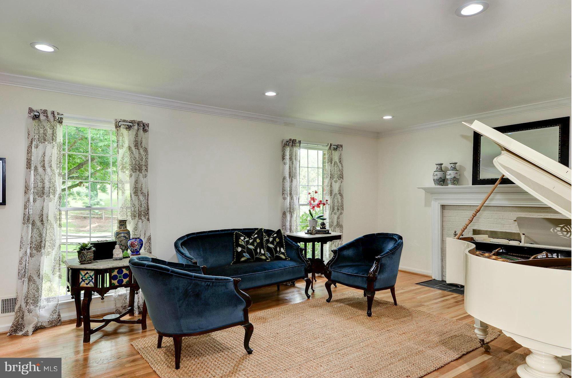 PINEY GLEN FARMS - Residential