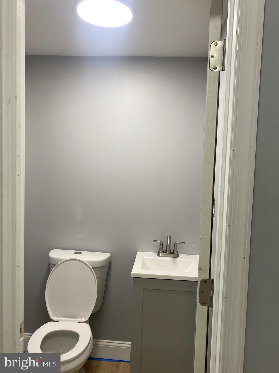 UNIVERSITY CITY - Residential Lease