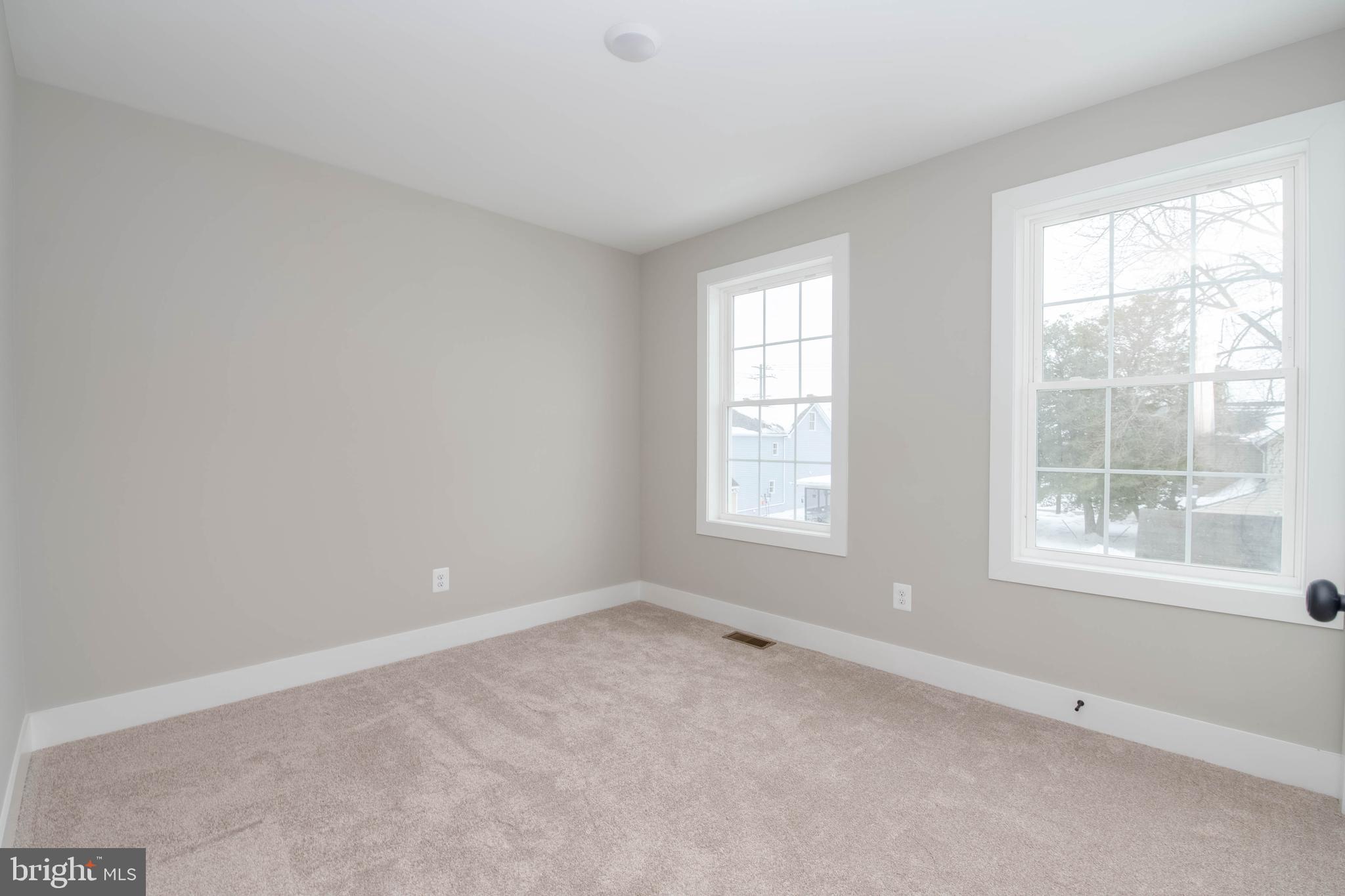 PERRYVILLE - Residential