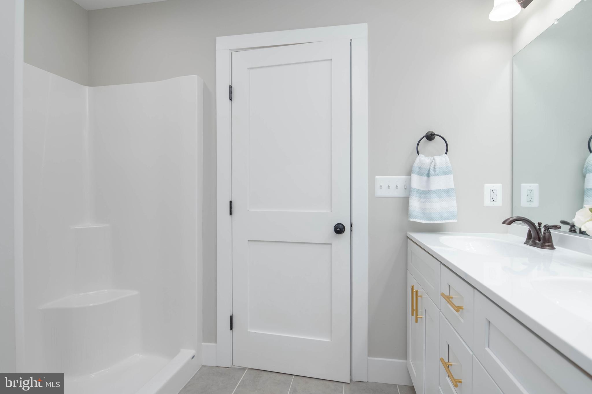 PERRYVILLE - Residential