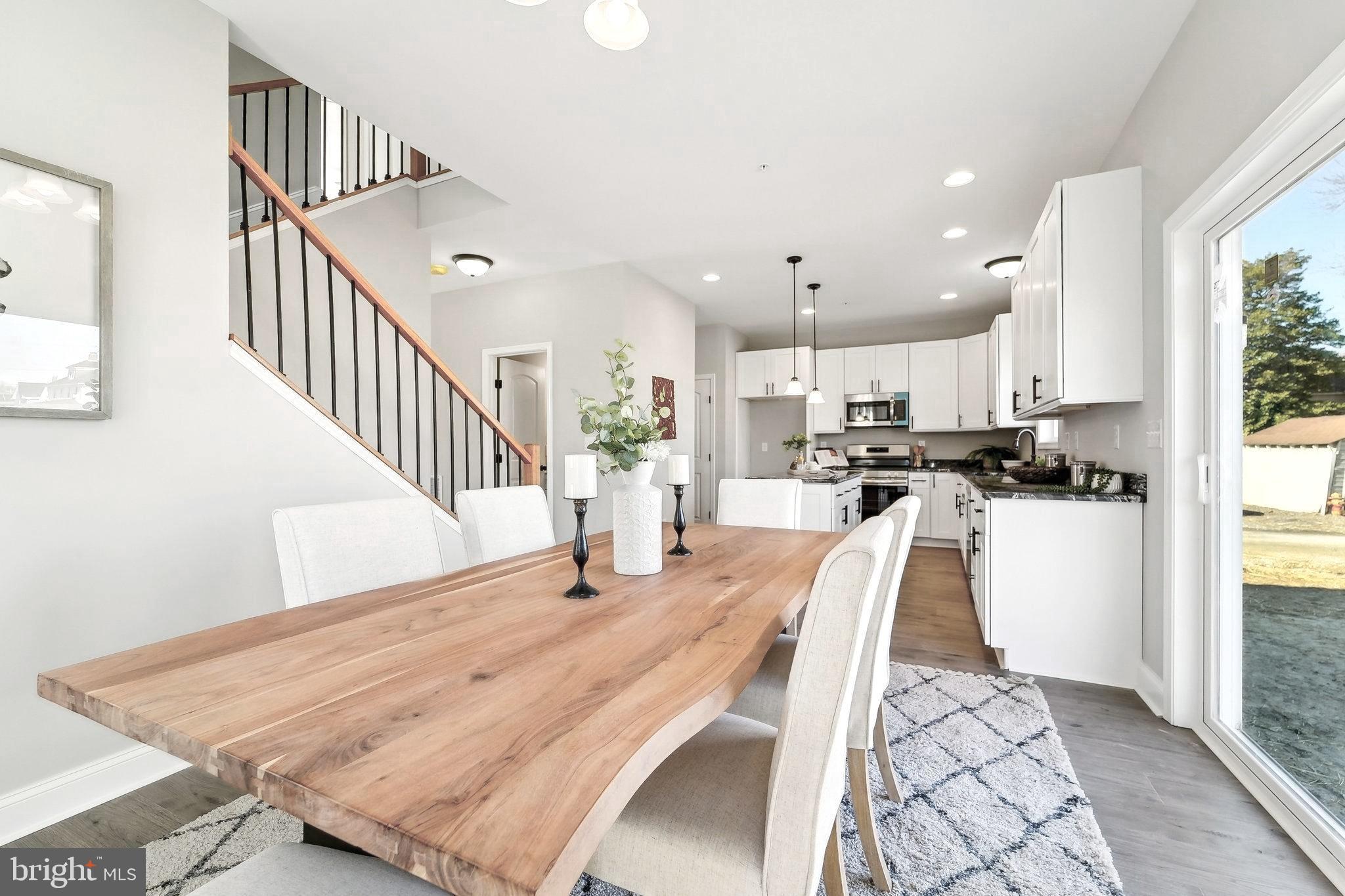 PERRYVILLE - Residential