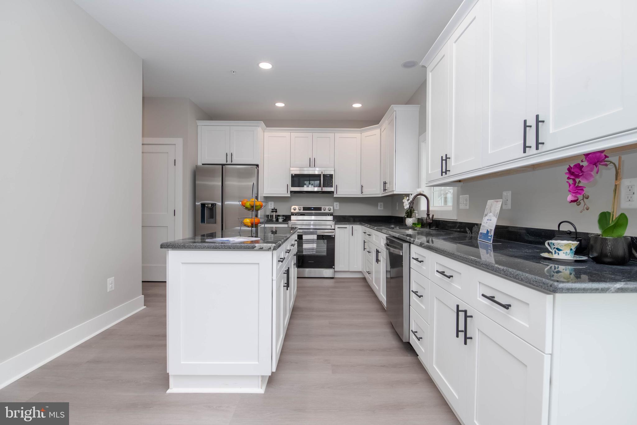 PERRYVILLE - Residential