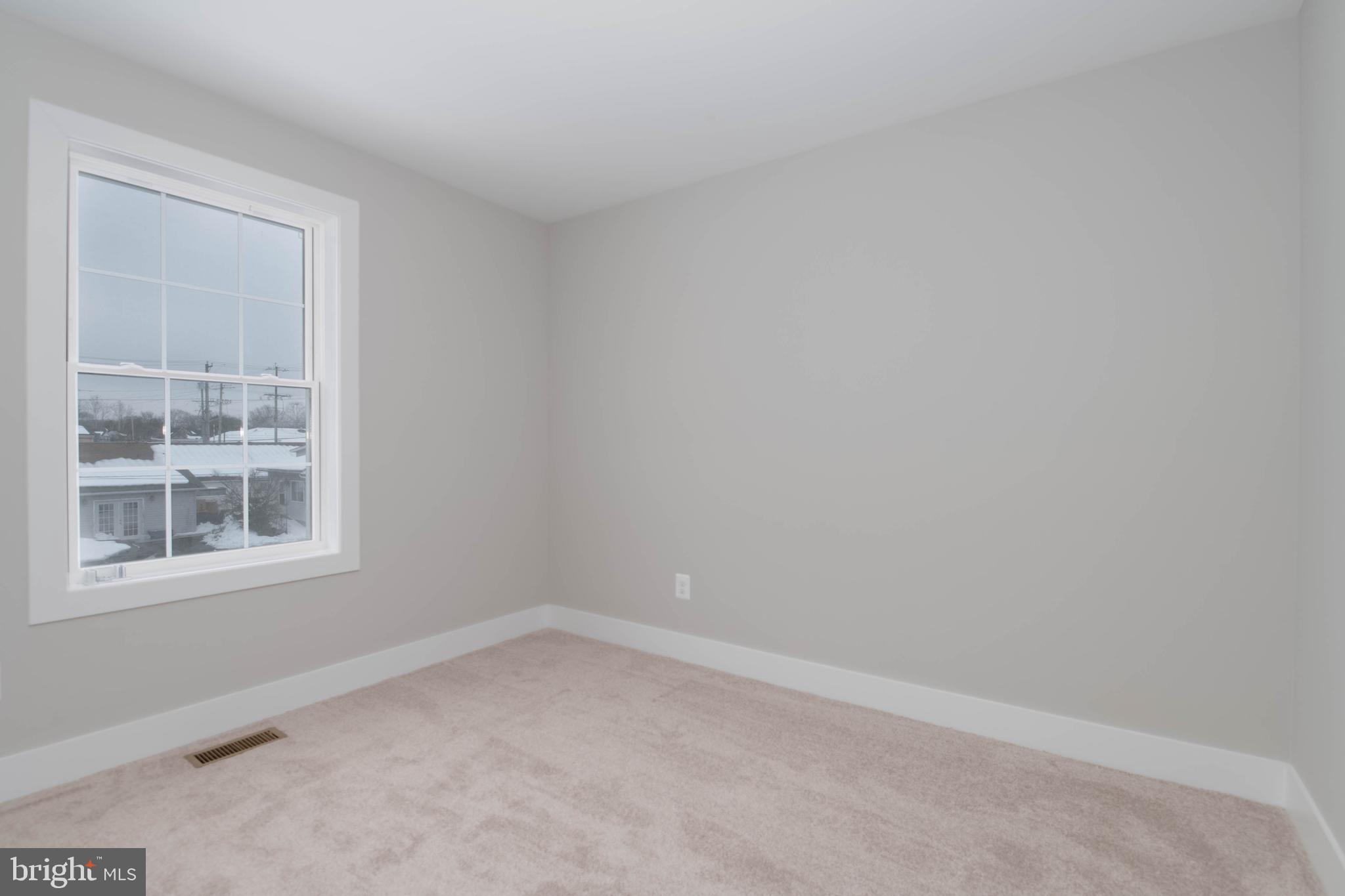 PERRYVILLE - Residential