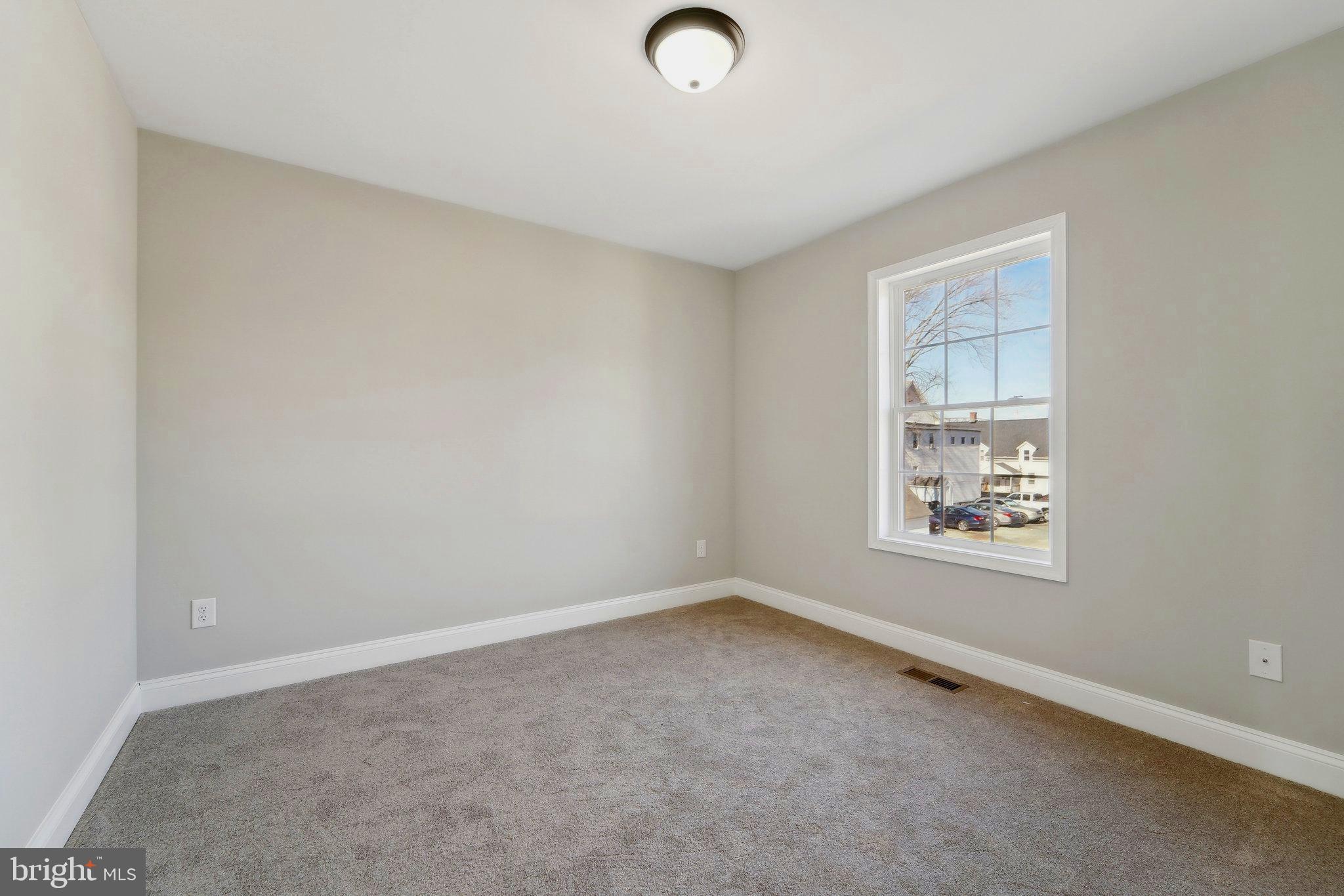 PERRYVILLE - Residential