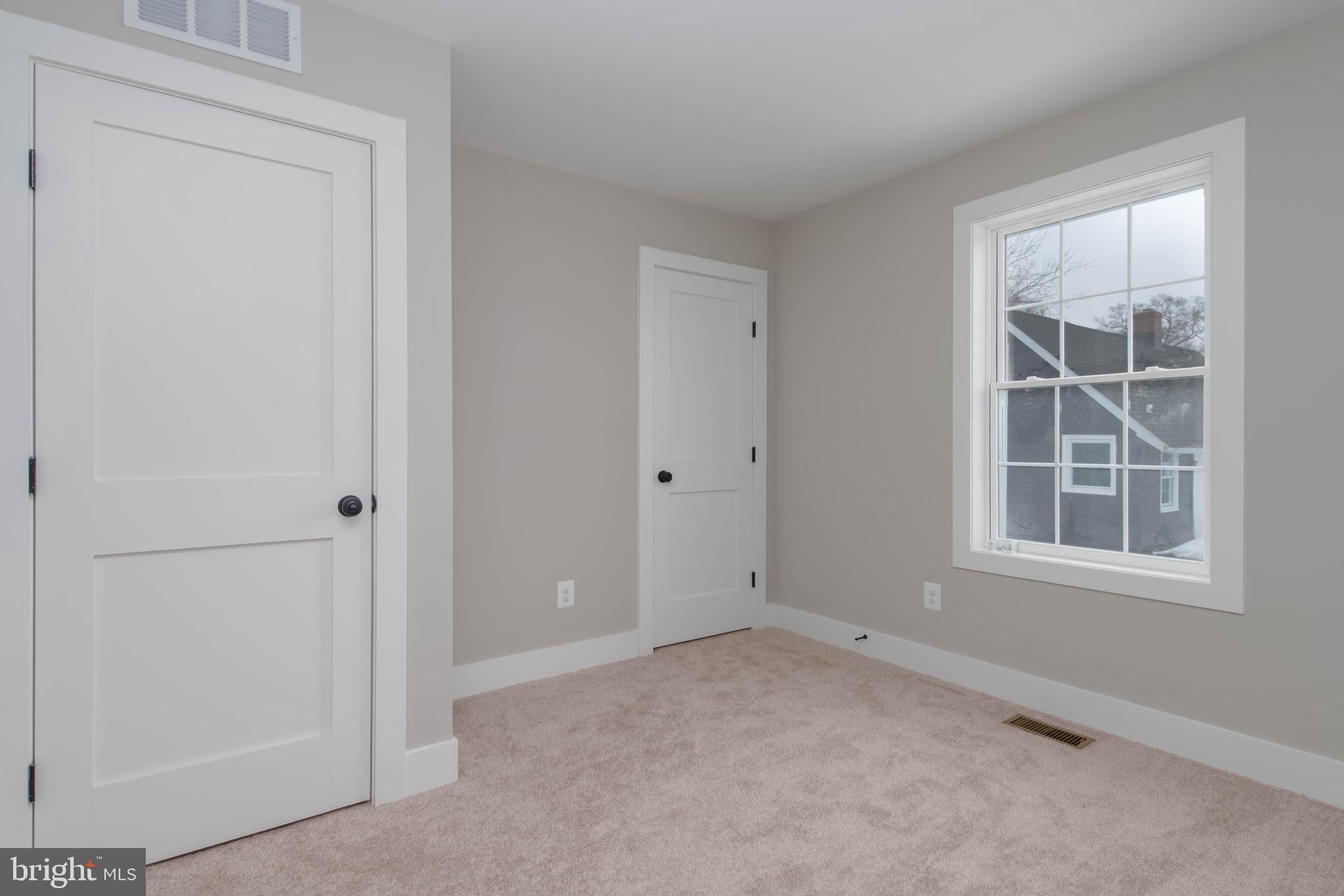 PERRYVILLE - Residential