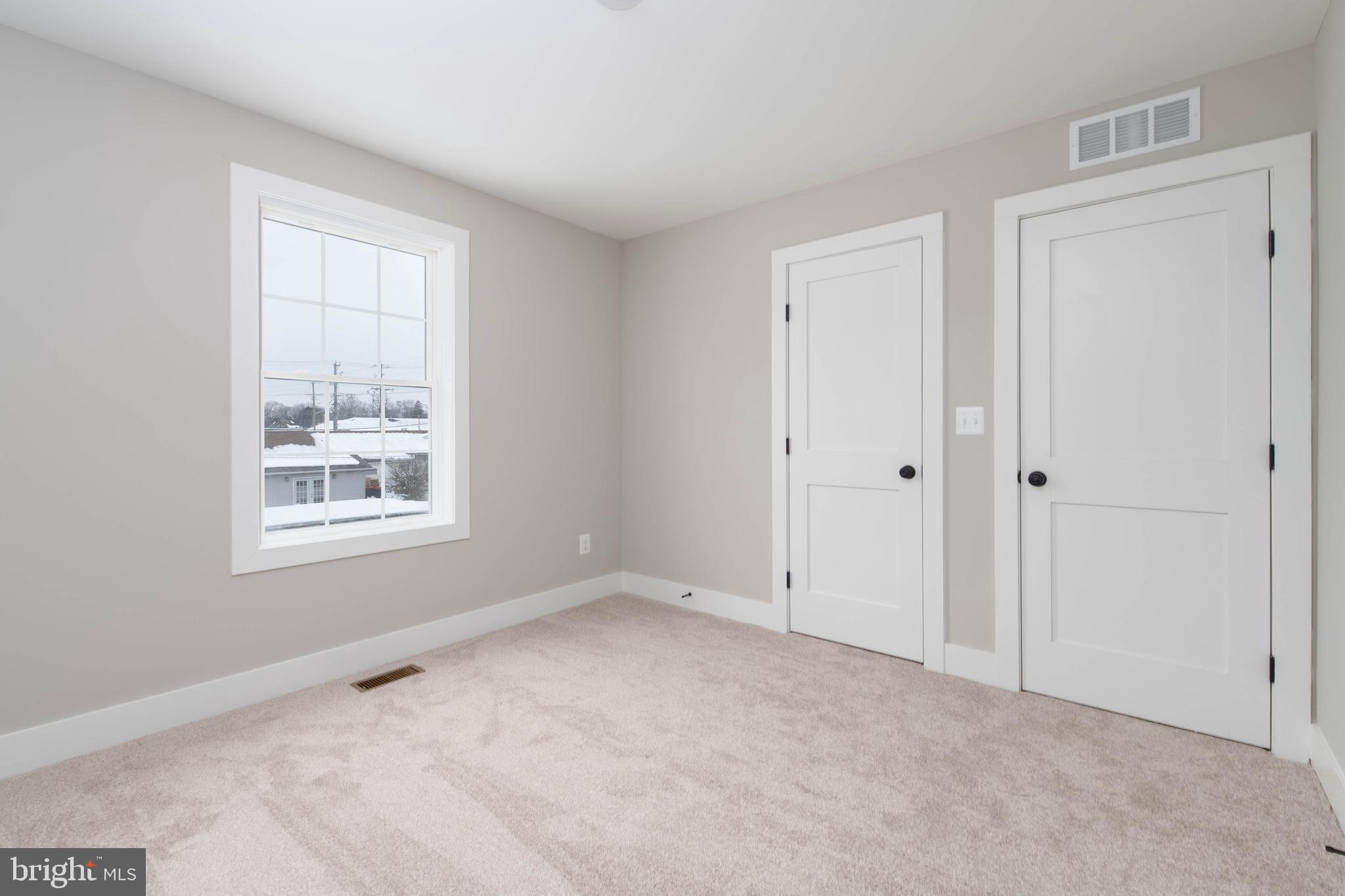 PERRYVILLE - Residential