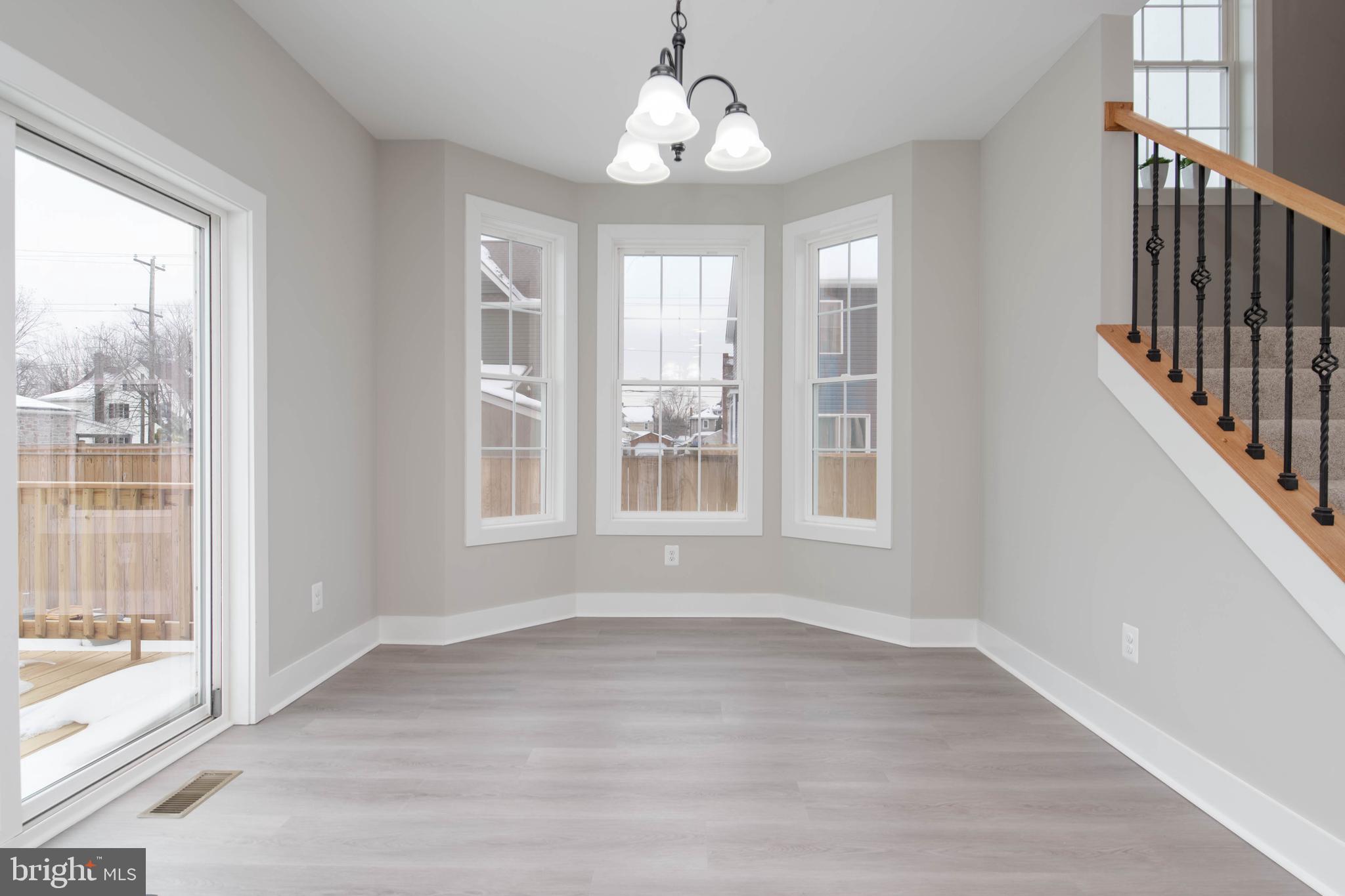 PERRYVILLE - Residential