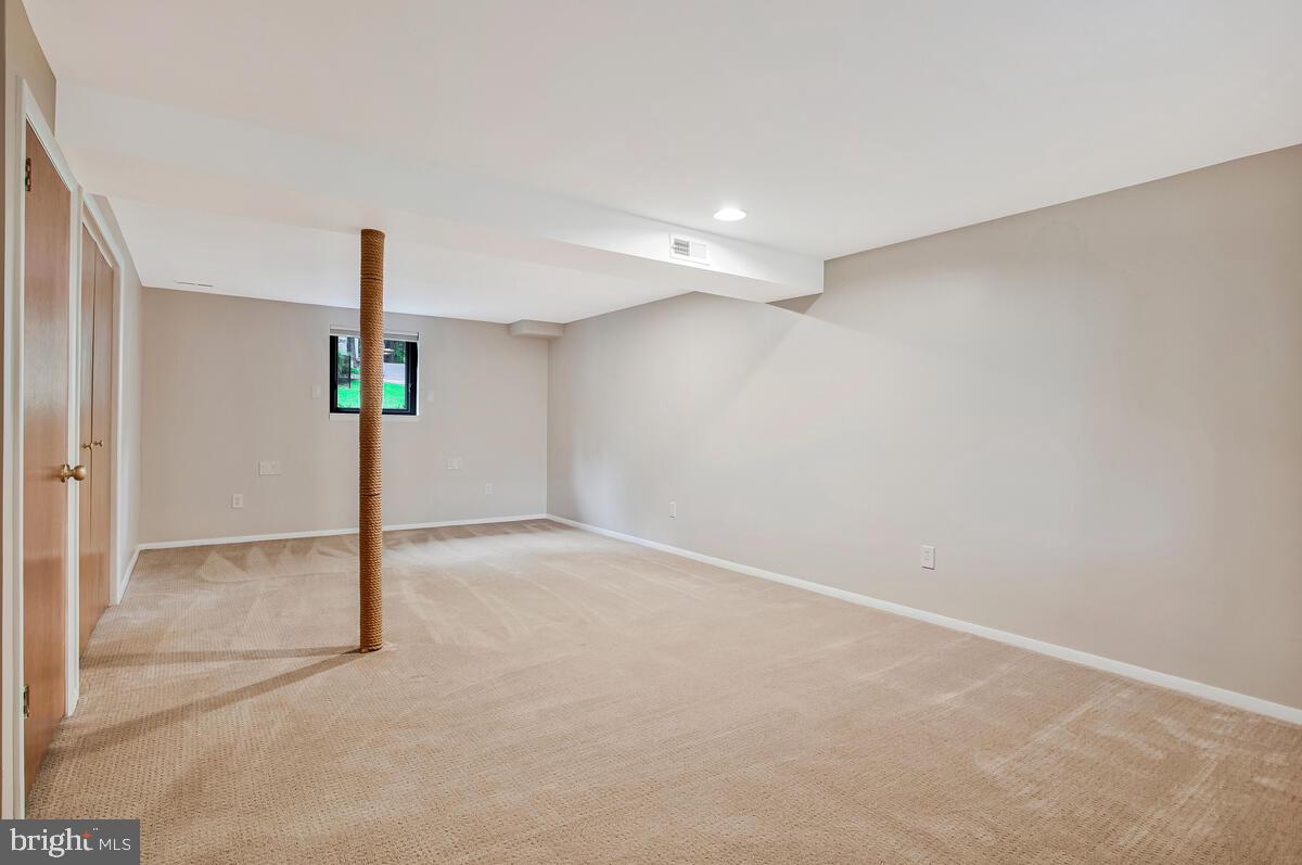 OAK BLUFF - Residential