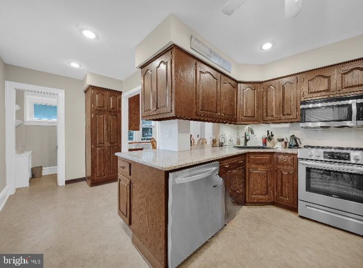 622 WASHINGTON LANE