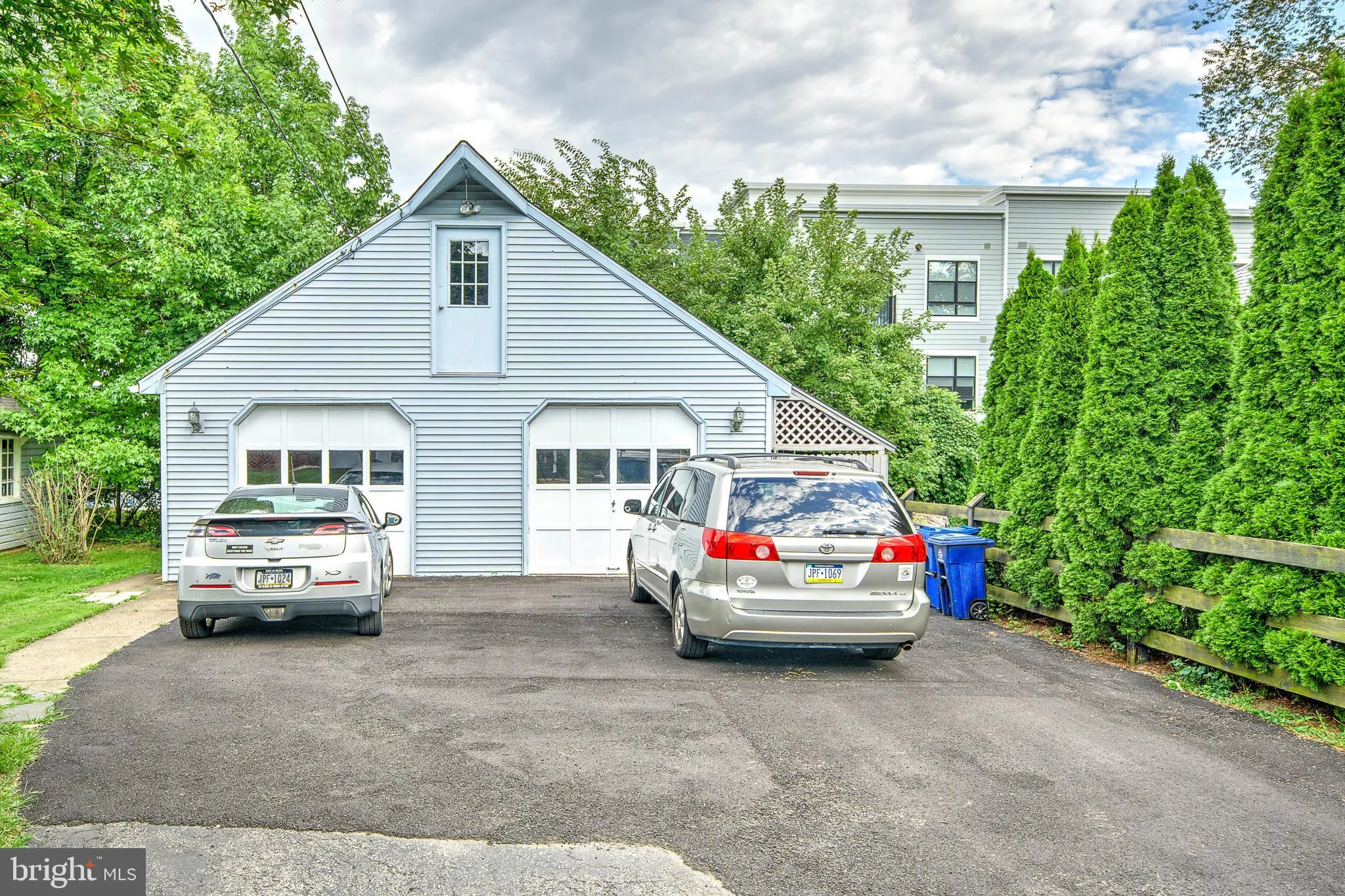 Jenkintown, Pennsylvania 19046, United States, 5 Bedrooms Bedrooms, ,3 BathroomsBathrooms,Residential,Active,202117