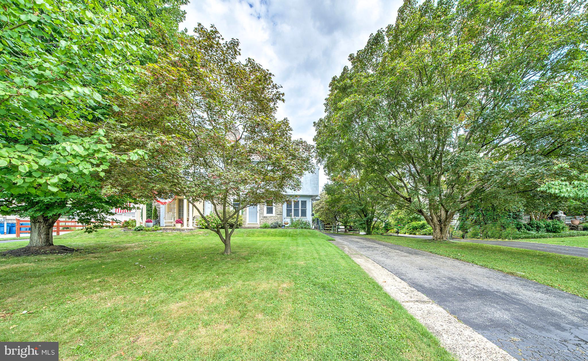 JENKINTOWN - Residential