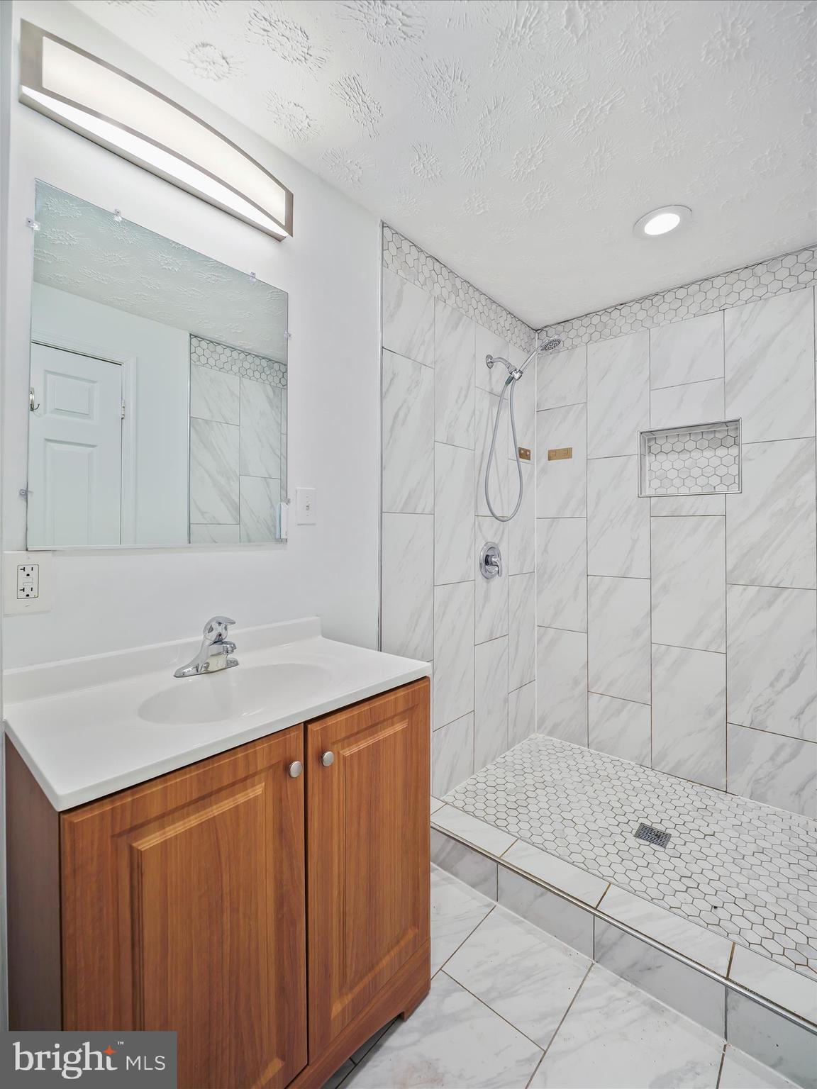 WILDFLOWER CREEK ESTATES - Residential