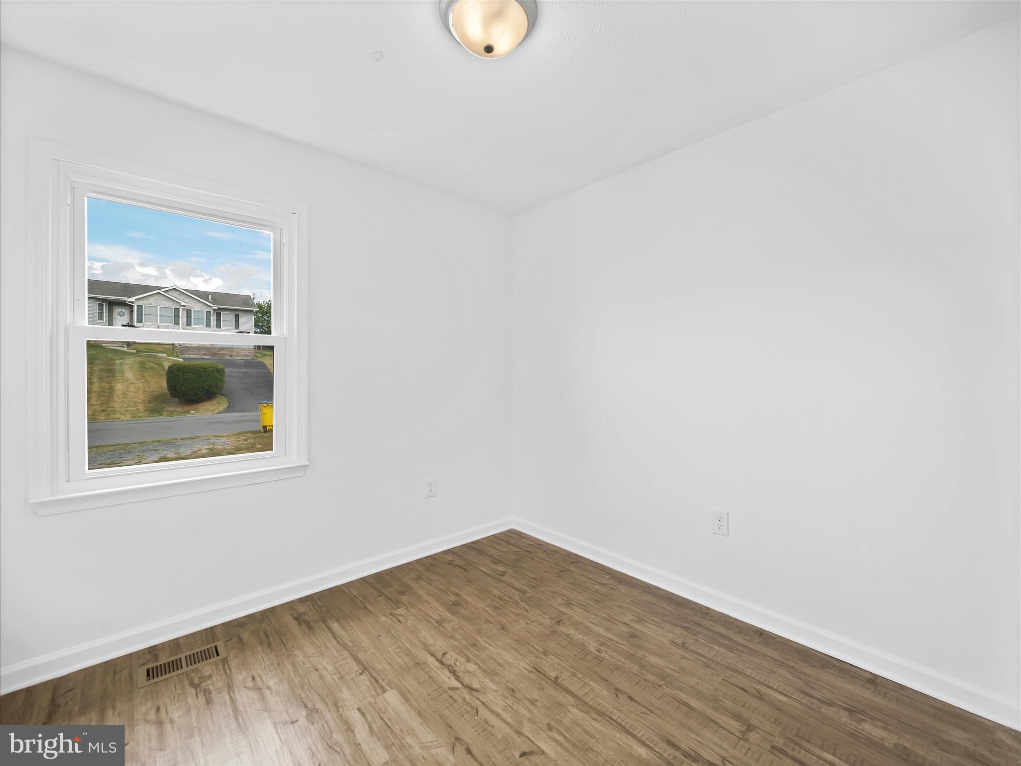 WILDFLOWER CREEK ESTATES - Residential