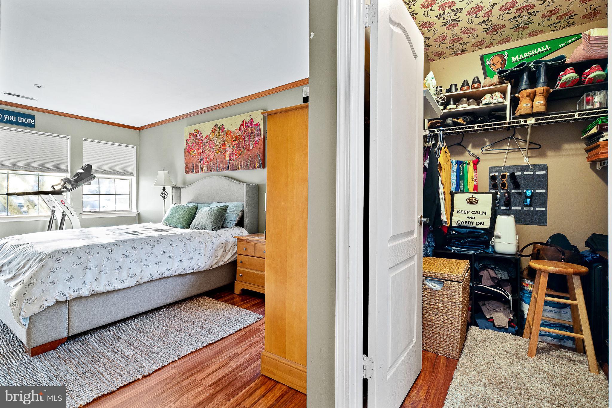 MONTGOMERY RUN - Residential