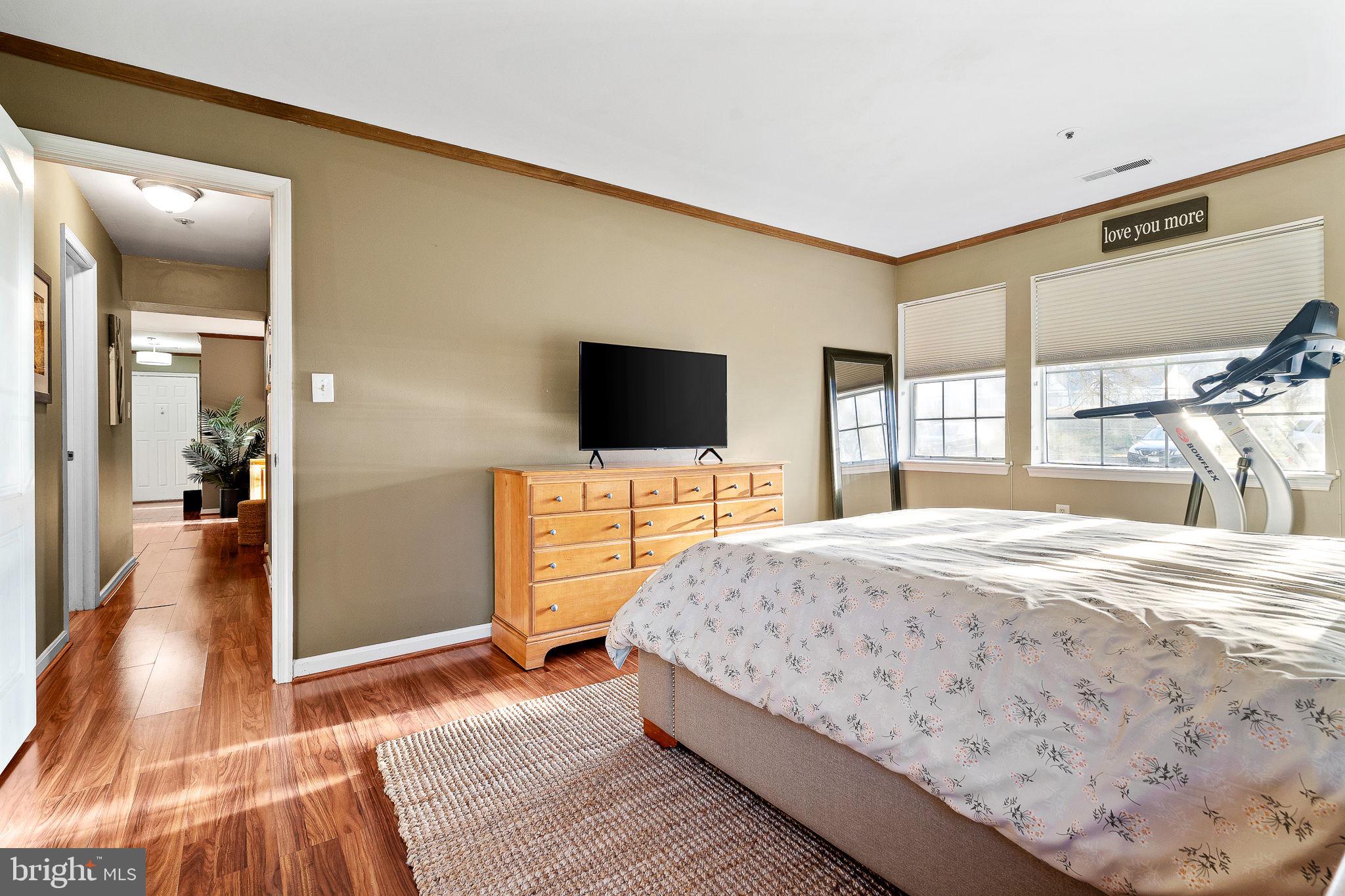 MONTGOMERY RUN - Residential