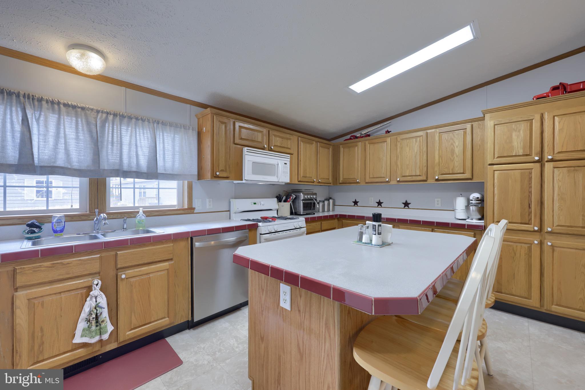 CLAY TOWNSHIP - Residential