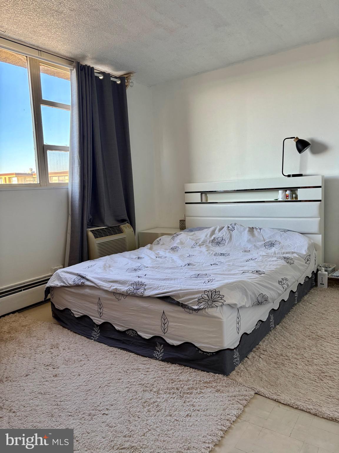 RADNOR HOUSE - Residential