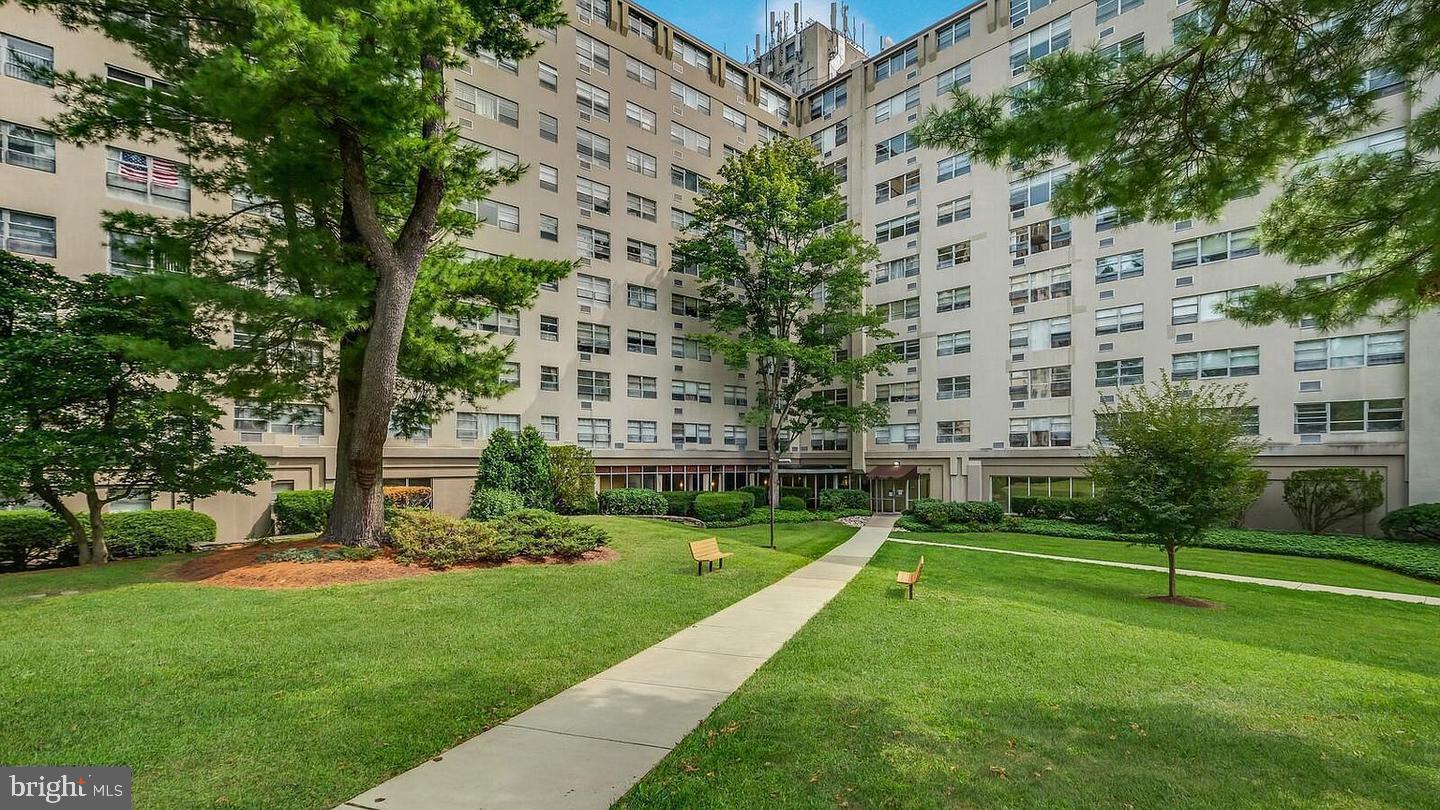 RADNOR HOUSE - Residential