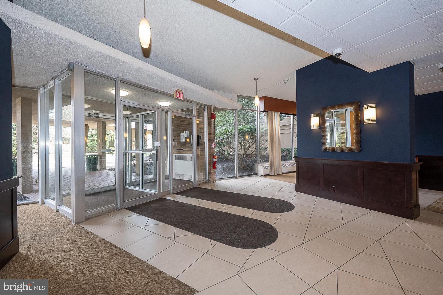 RADNOR HOUSE - Residential