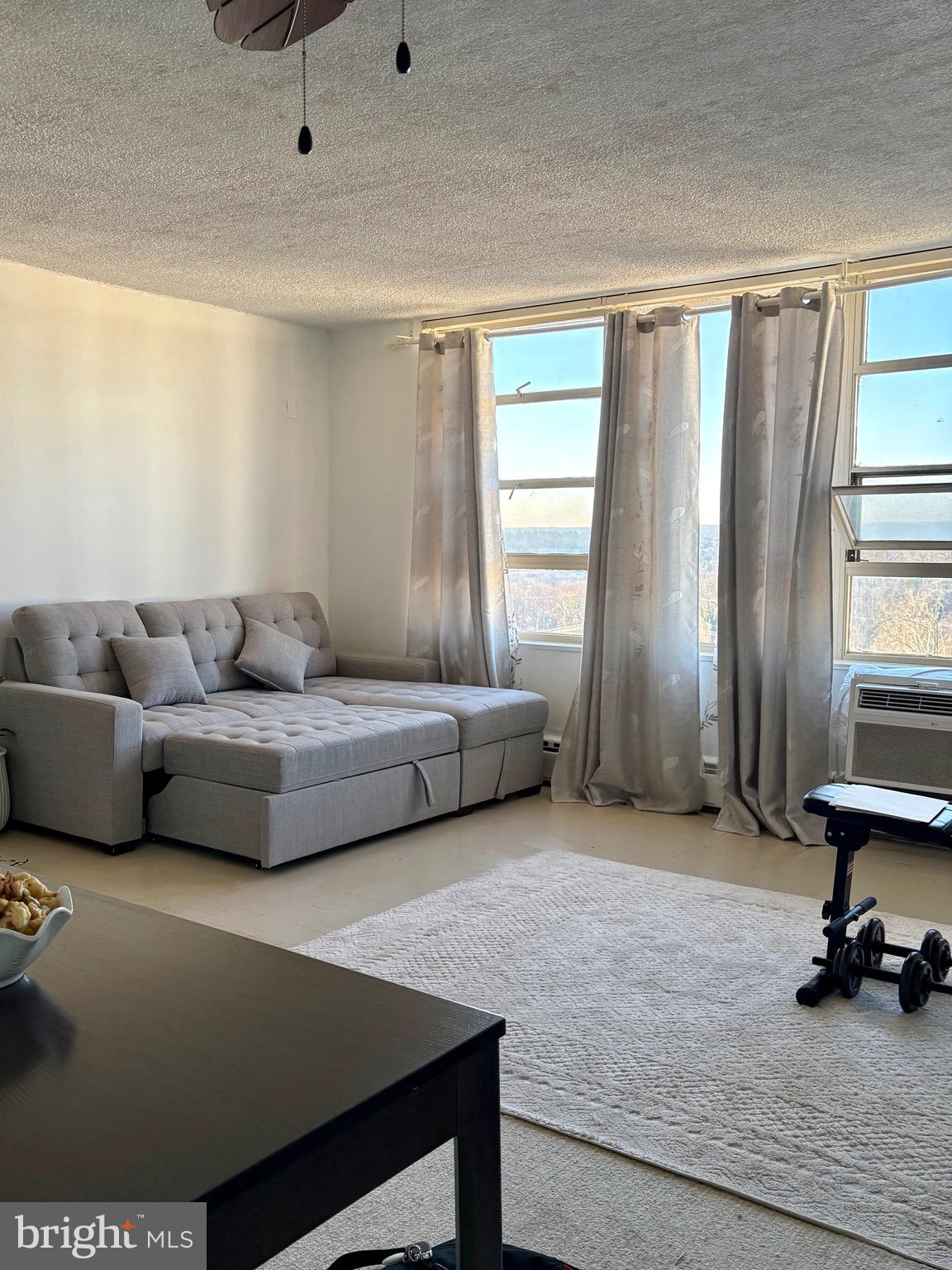 RADNOR HOUSE - Residential