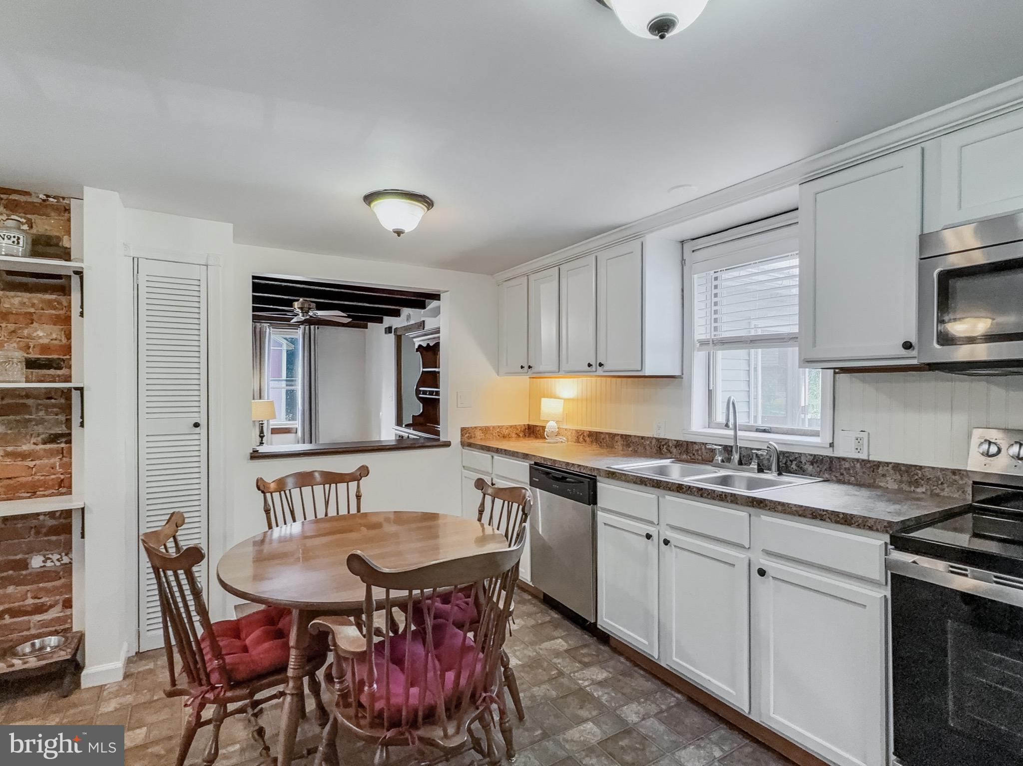 10973 CENTERVILLE LANE