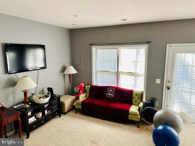 GATESTONE - Residential