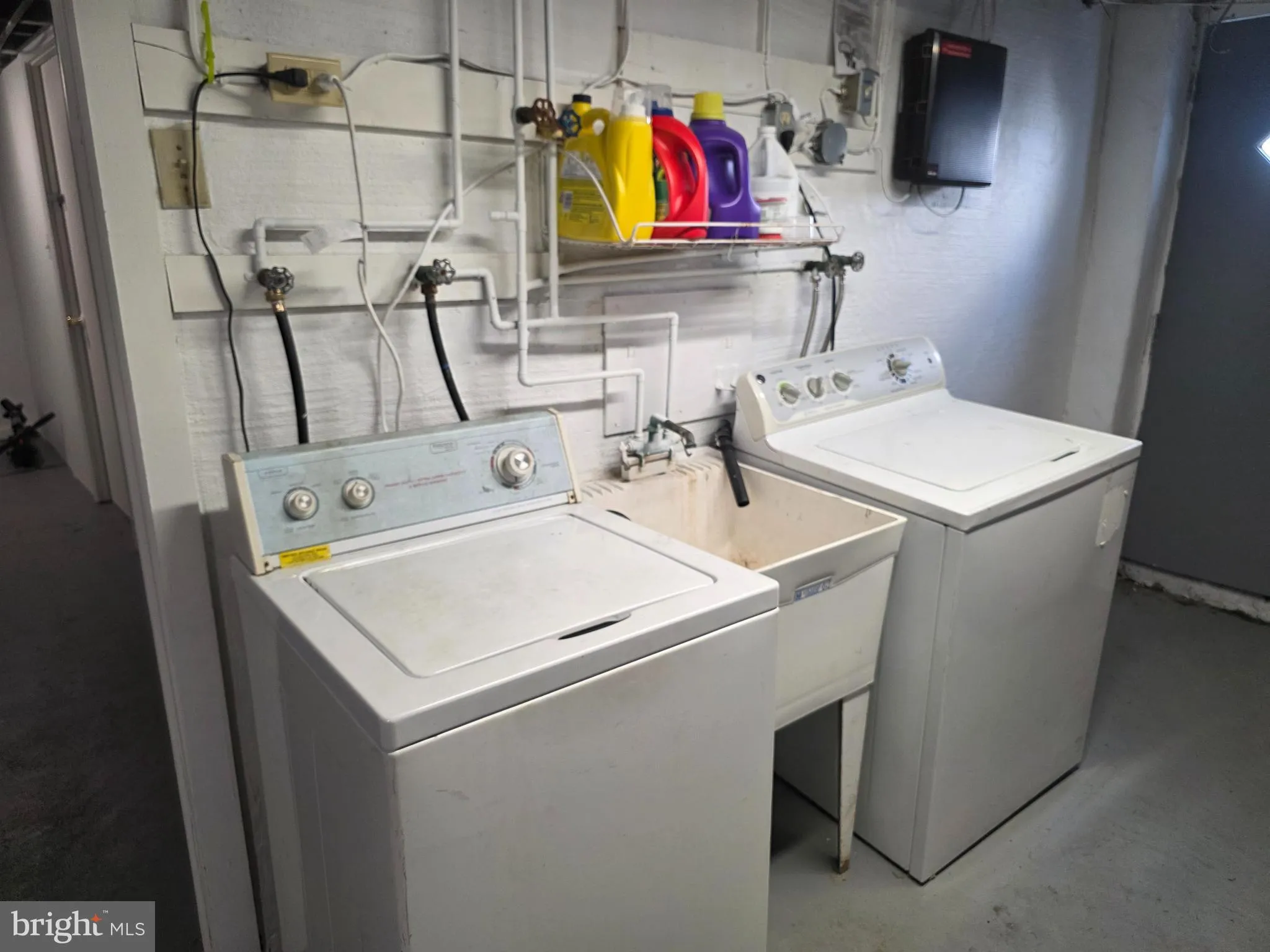 Philadelphia, Pennsylvania 19149, United States, 4 Bedrooms Bedrooms, ,Residential,Active,219712