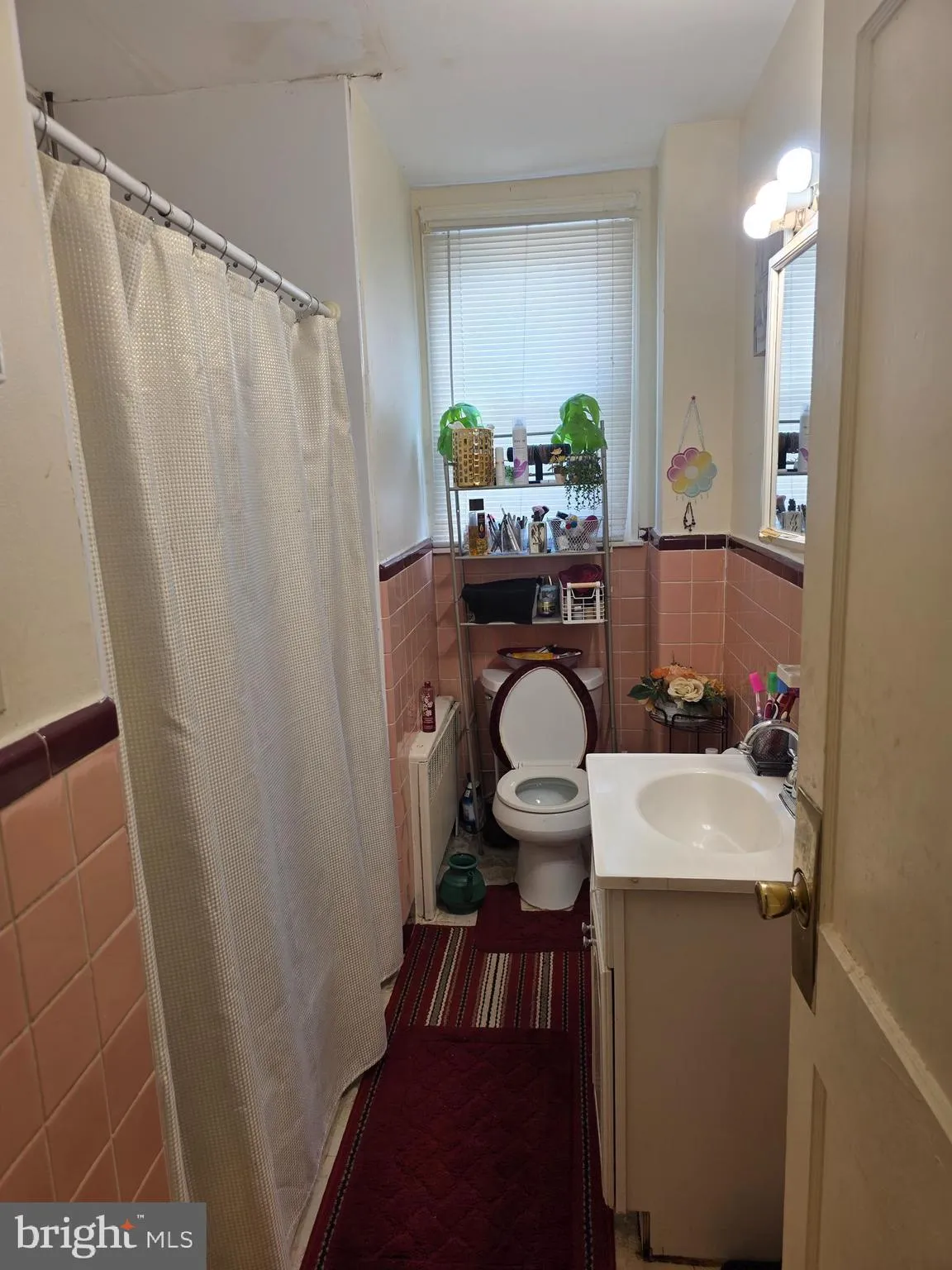 Philadelphia, Pennsylvania 19149, United States, 4 Bedrooms Bedrooms, ,Residential,Active,219712