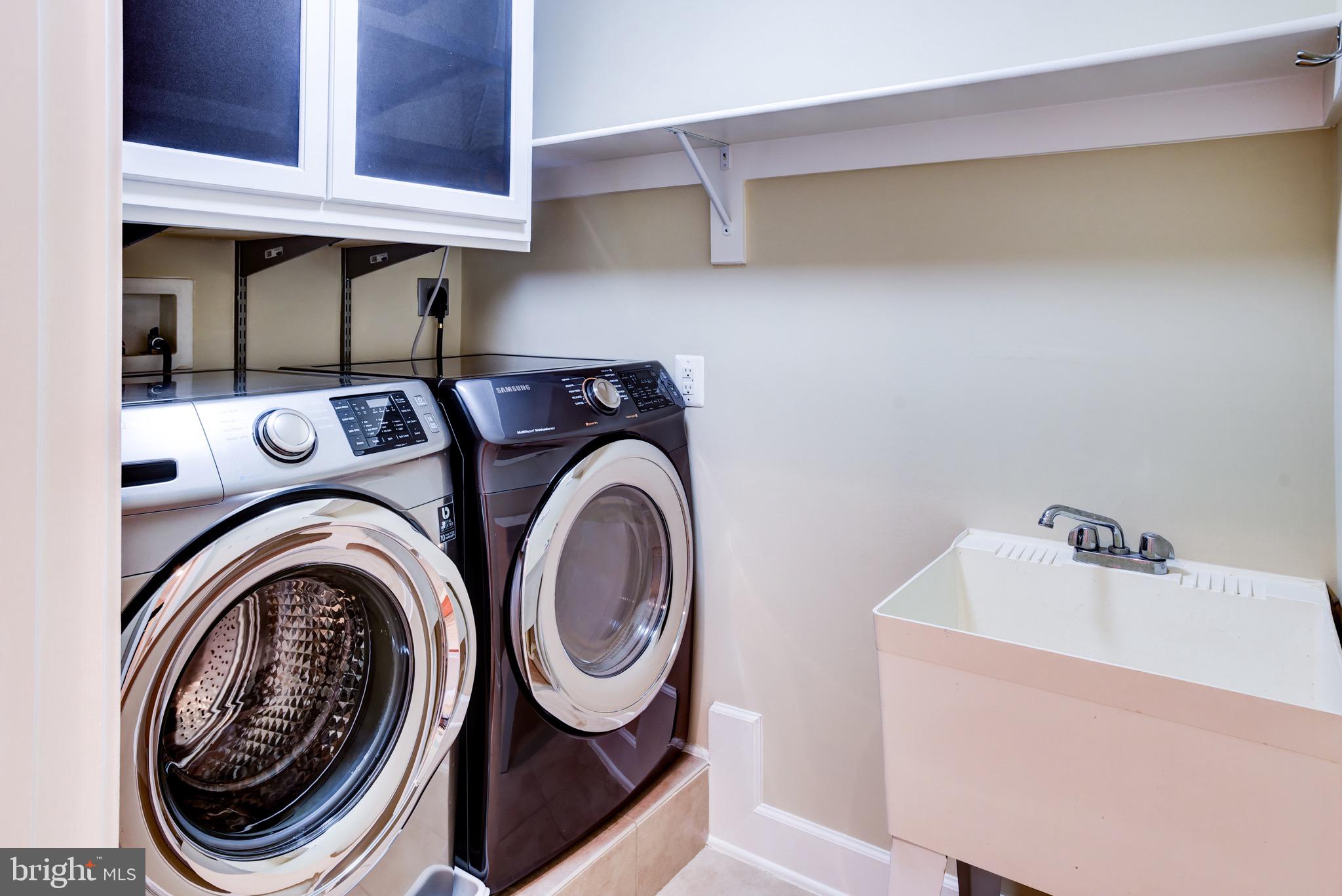 PARK POTOMAC - Residential