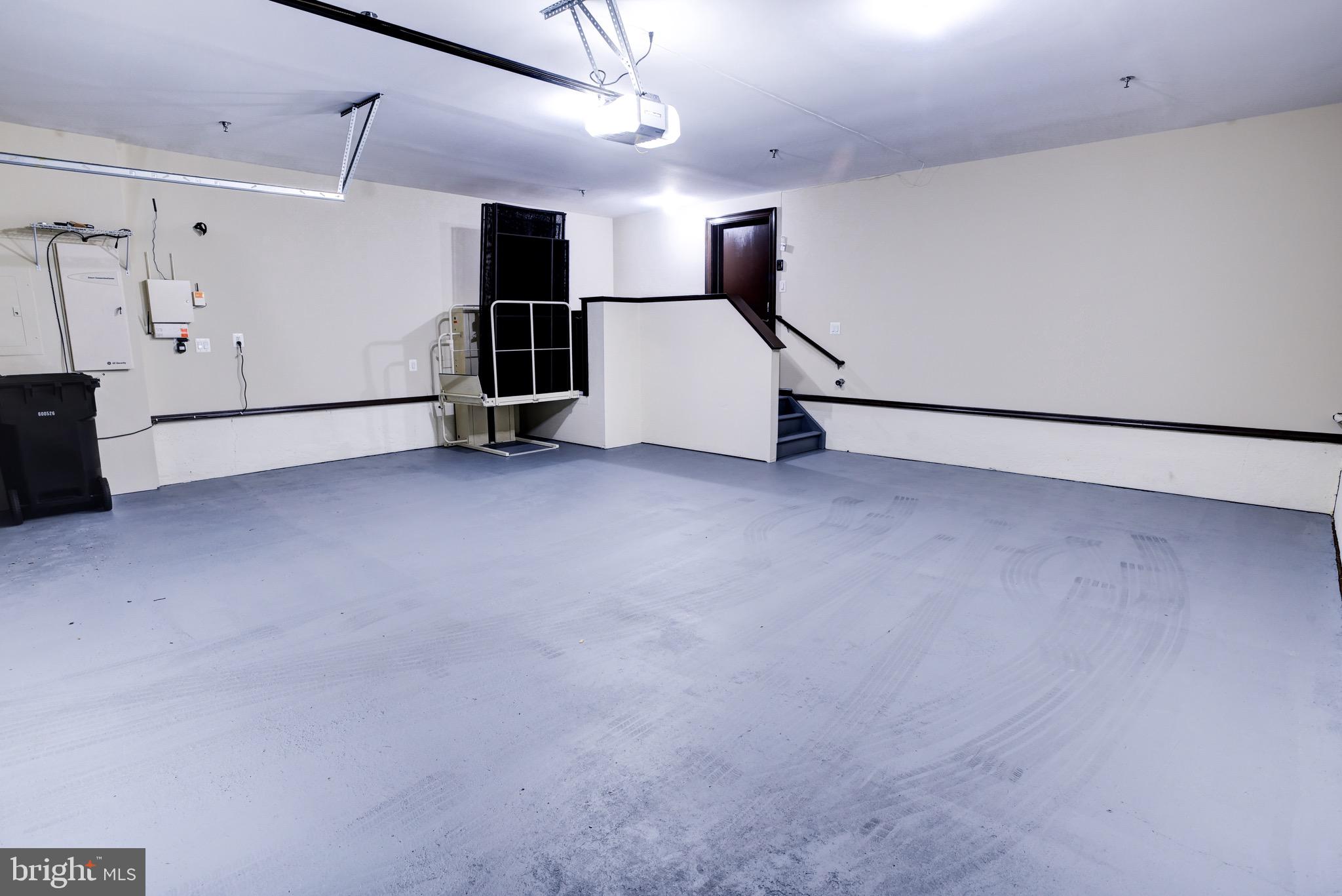 PARK POTOMAC - Residential