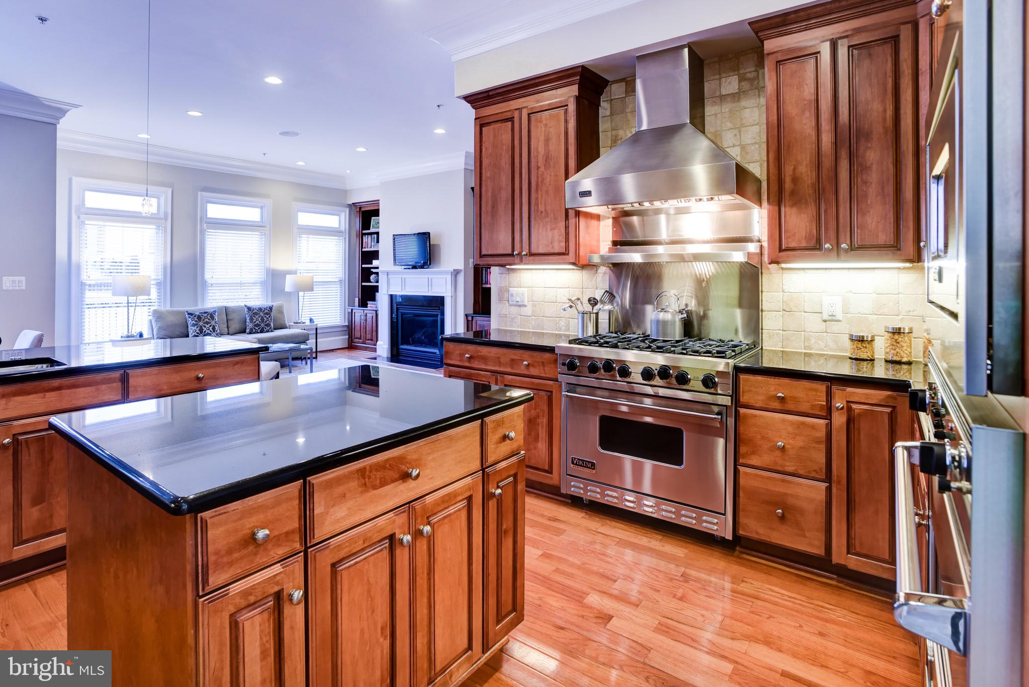 PARK POTOMAC - Residential