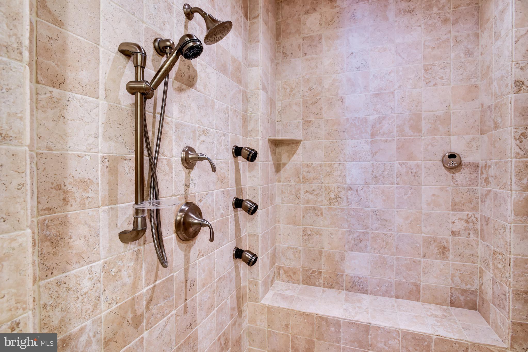 PARK POTOMAC - Residential