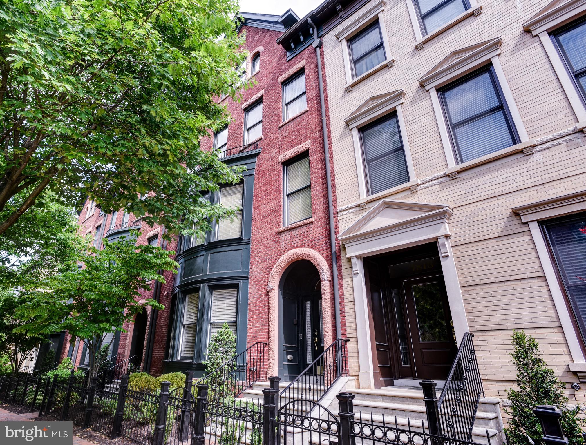 PARK POTOMAC - Residential