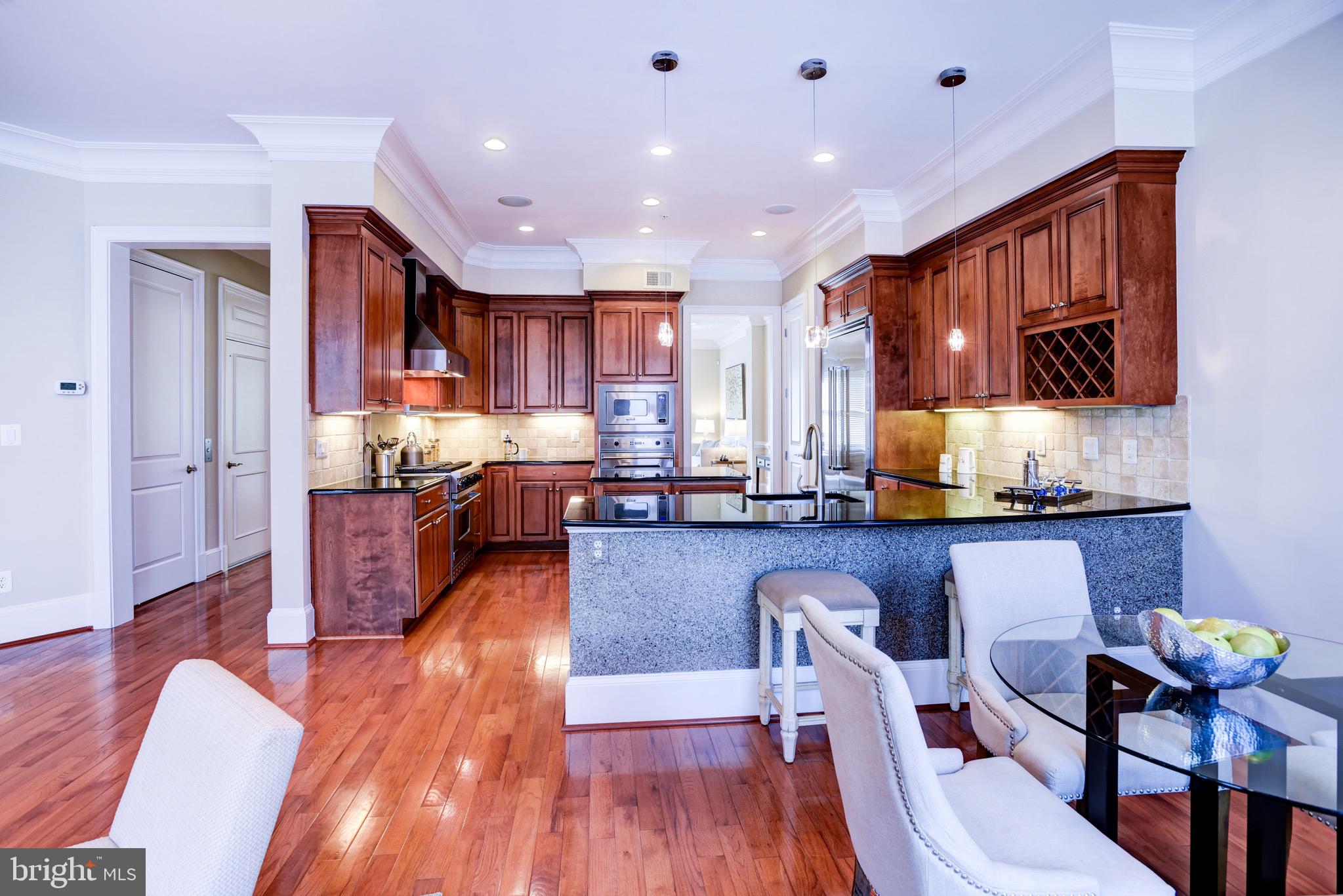 PARK POTOMAC - Residential